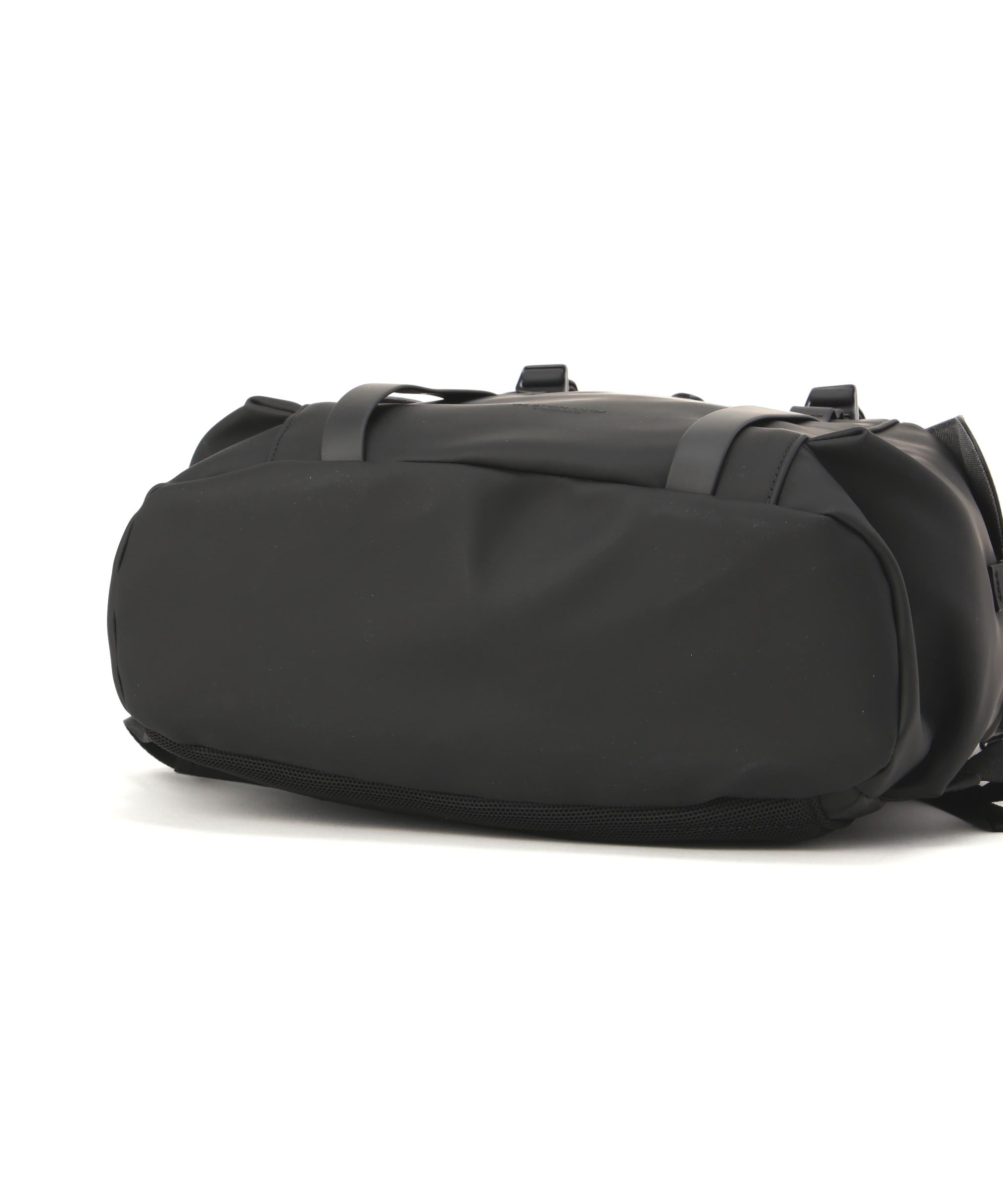 GASTON LUGA/ガストンルーガ/Splash Utility Backpack 16 ブラック