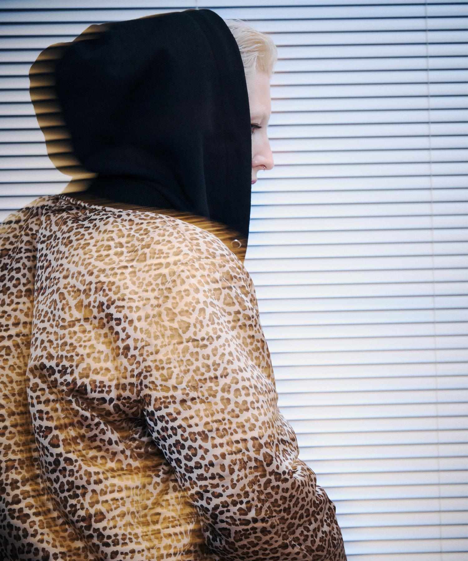 《WOMAN》LEOPARD LOGO MA-1 ブラック