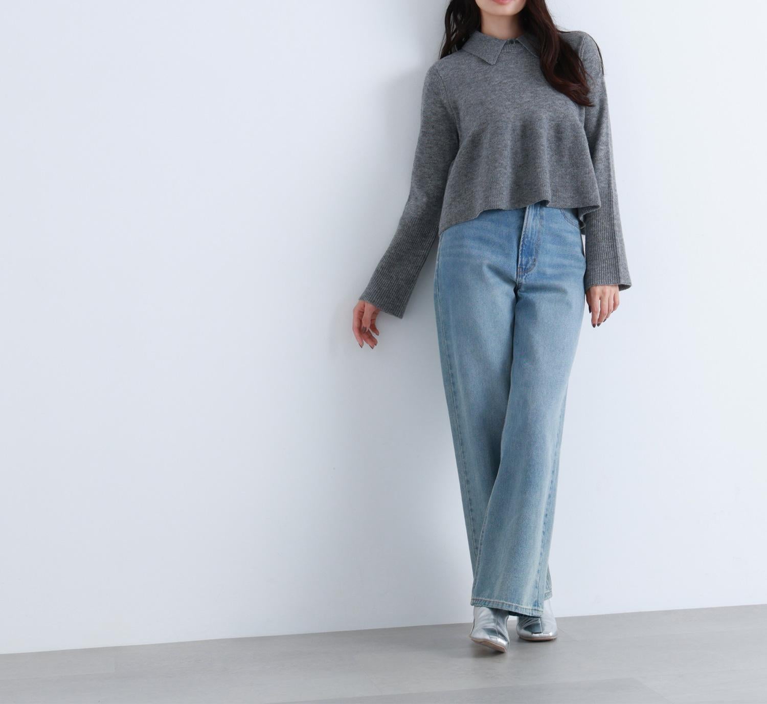 襟付きペプラムニット グレー