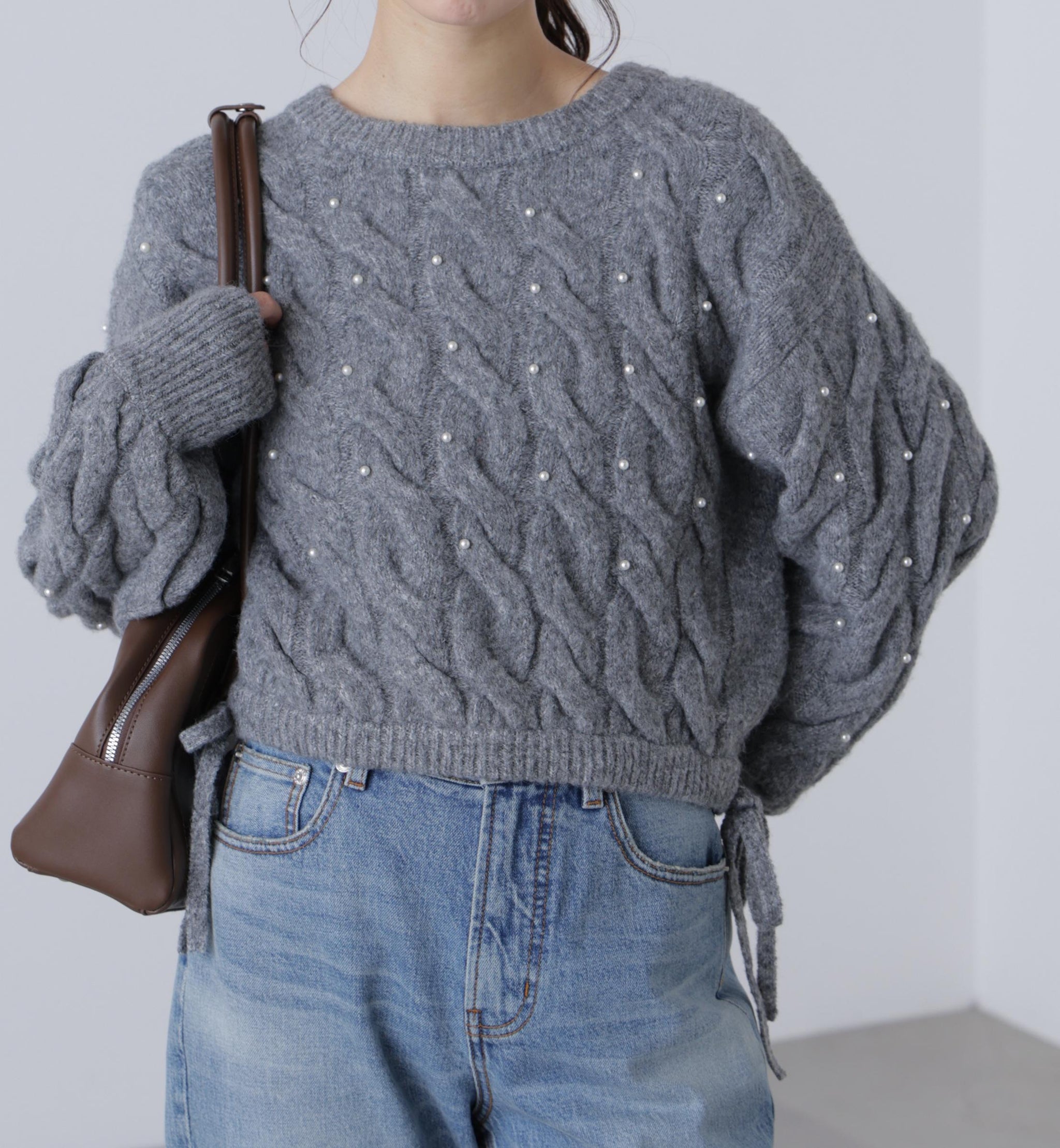 ウエストゴムパールミックスケーブルドロストニット グレー