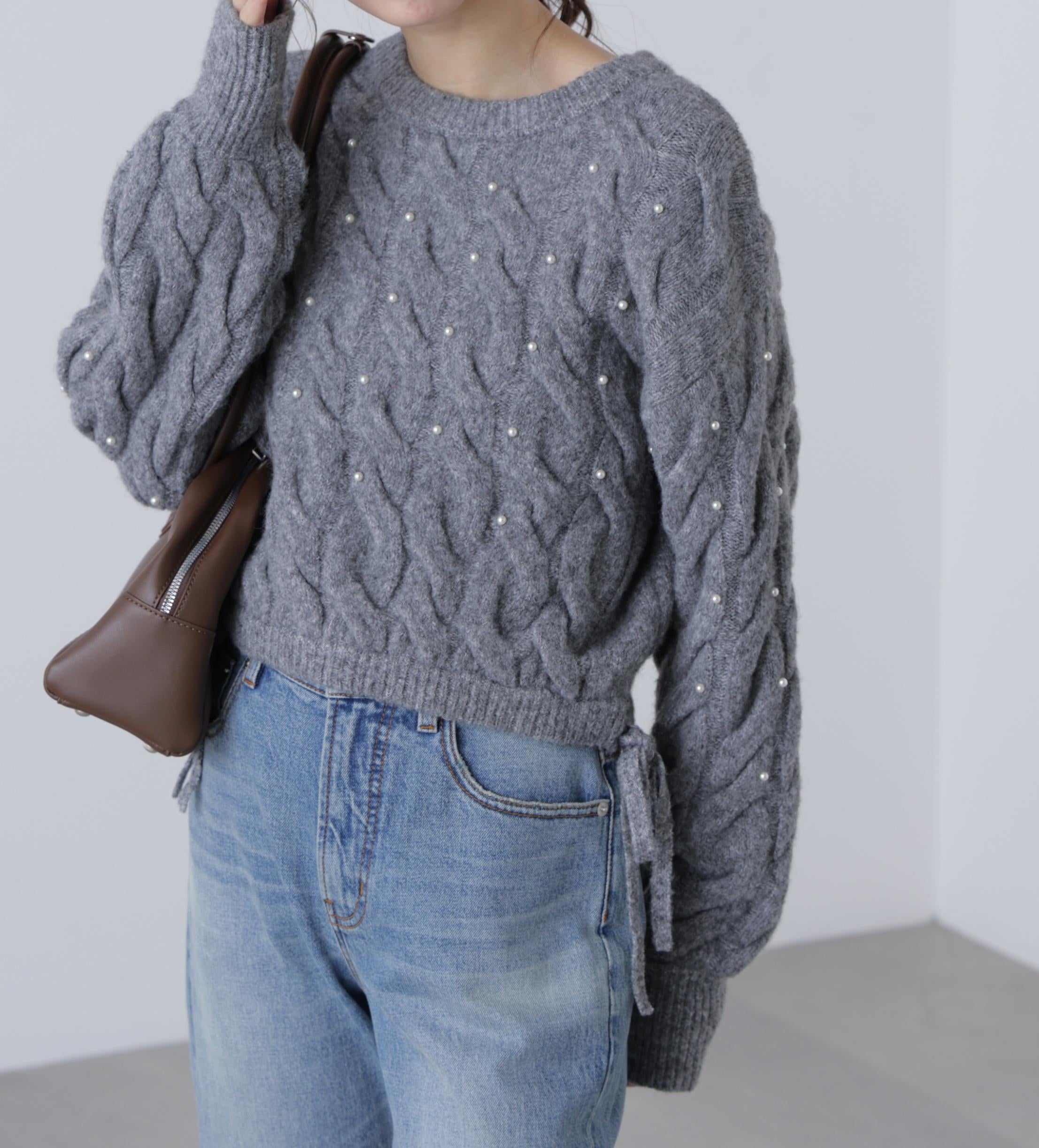 ウエストゴムパールミックスケーブルドロストニット グレー