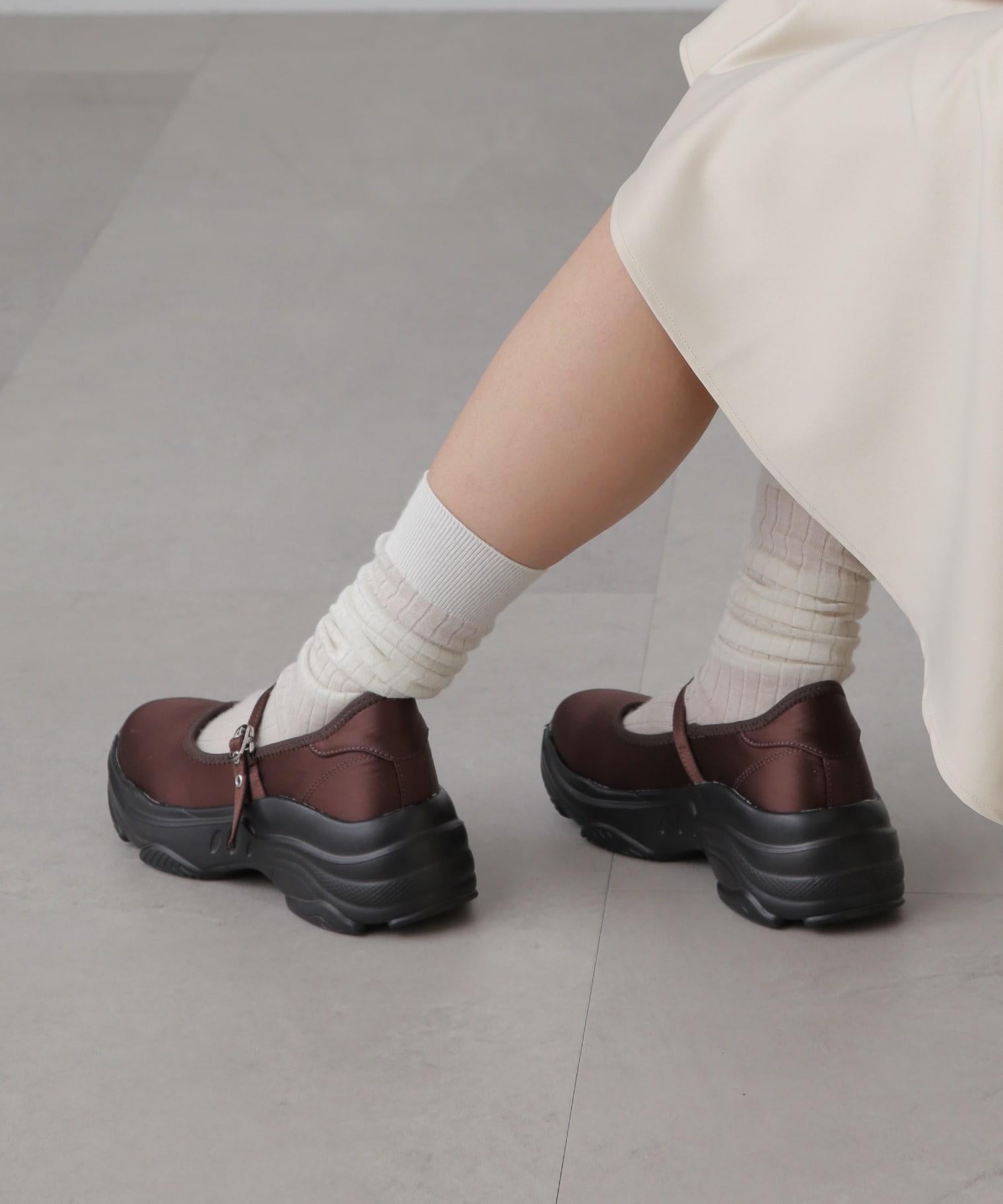 バレエスニーカー ブラウン