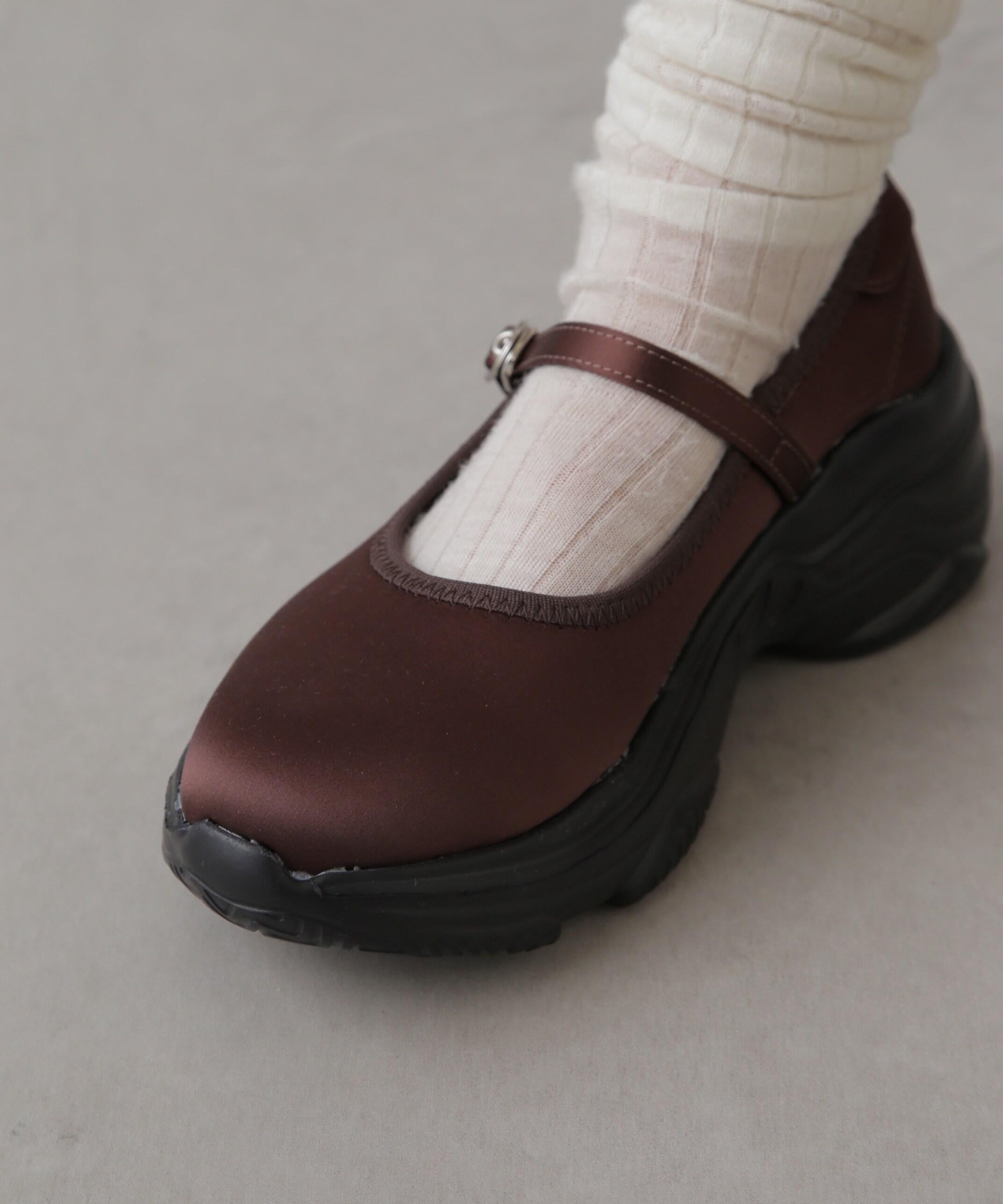 バレエスニーカー ブラウン