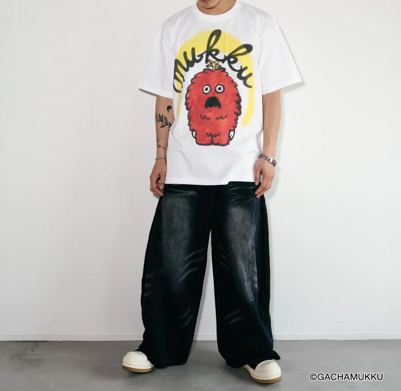 guernika/ゲルニカ/MUKKU Thumb Doll Spray T-Shirt ホワイト