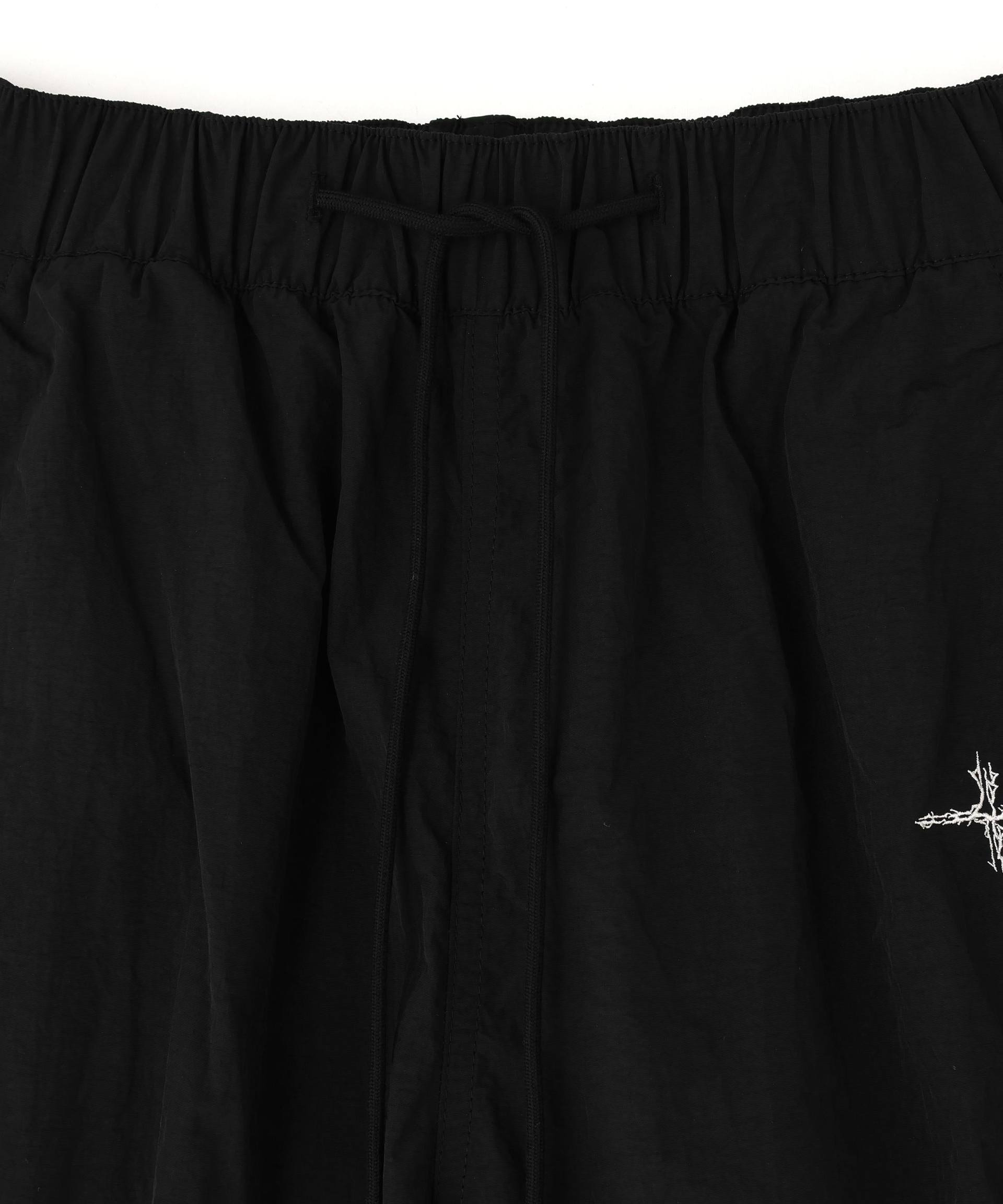 NOT4NE>D/ノットフォーナード/COLOU> RLOCK NYLON PANTS ブラック