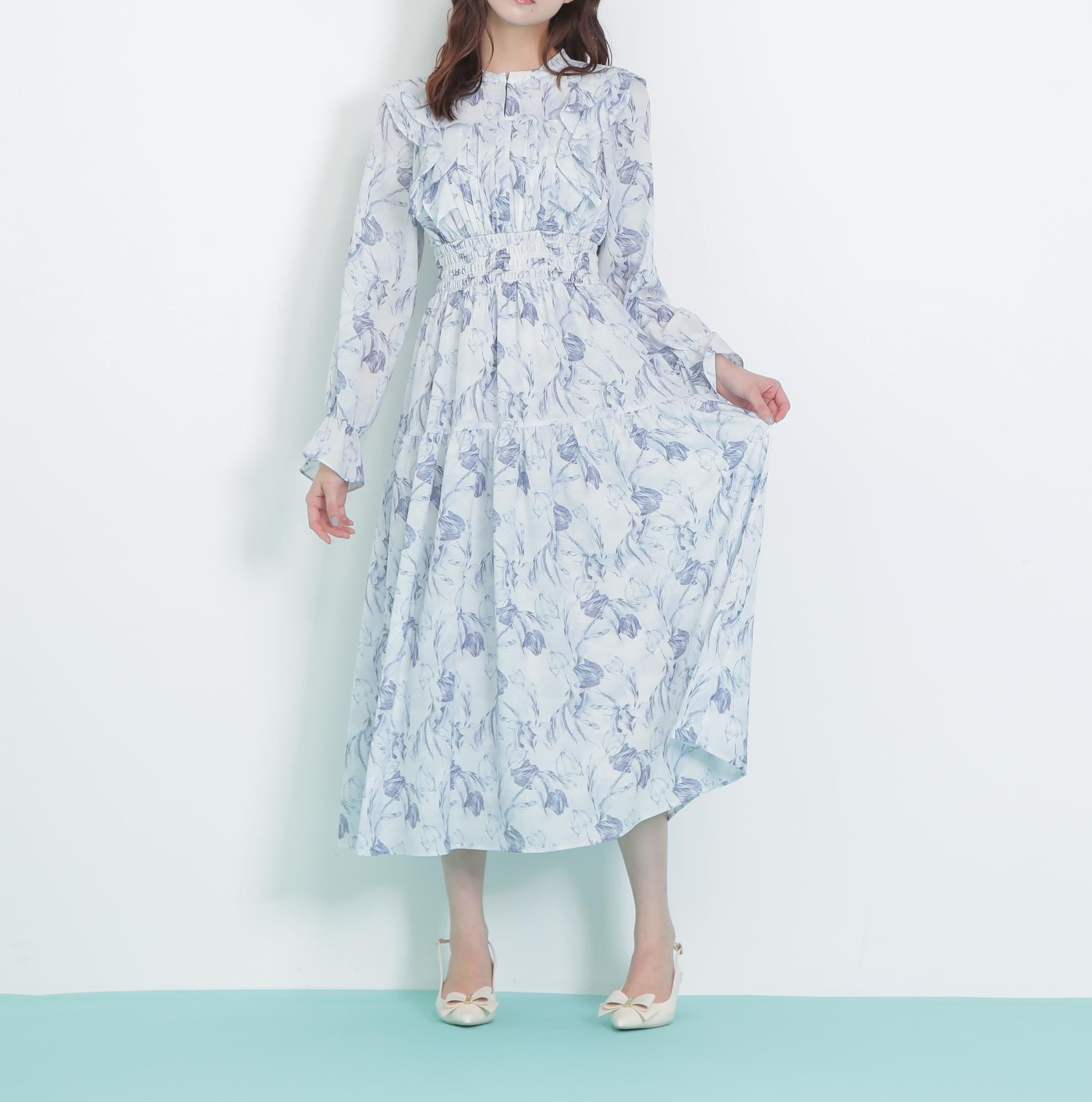 ピンタック花柄ワンピース ブルー