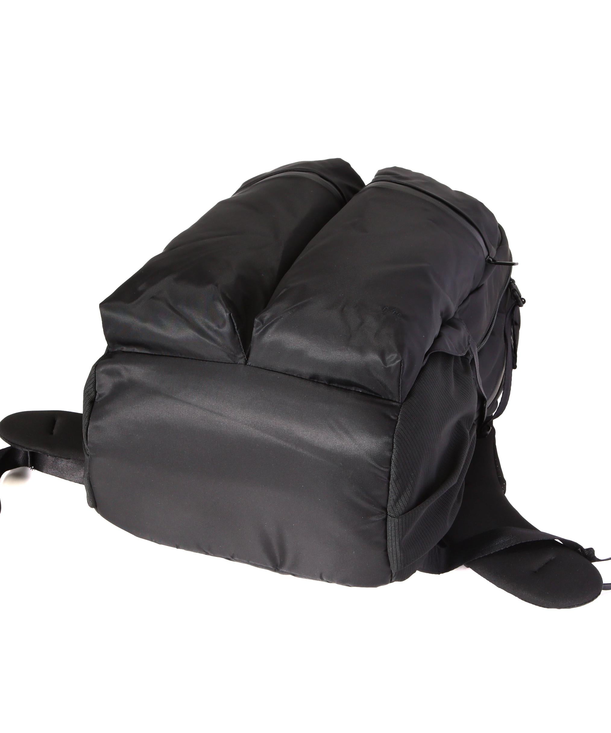 F/CE. <エフシーイー >ECYCLE TWILL U>RAN TOWN ブラック