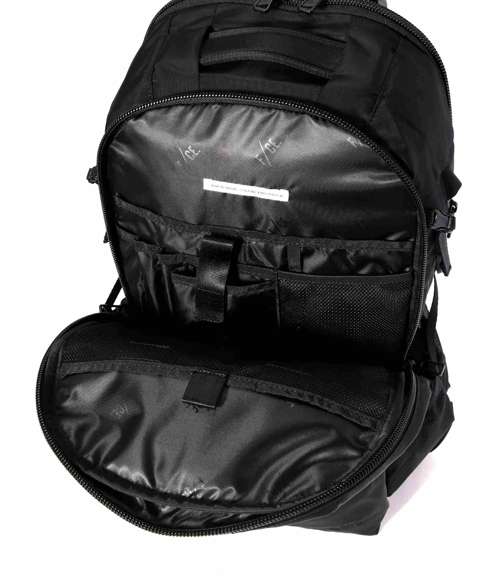F/CE. <エフシーイー >ECYCLE TWILL U>RAN TOWN ブラック