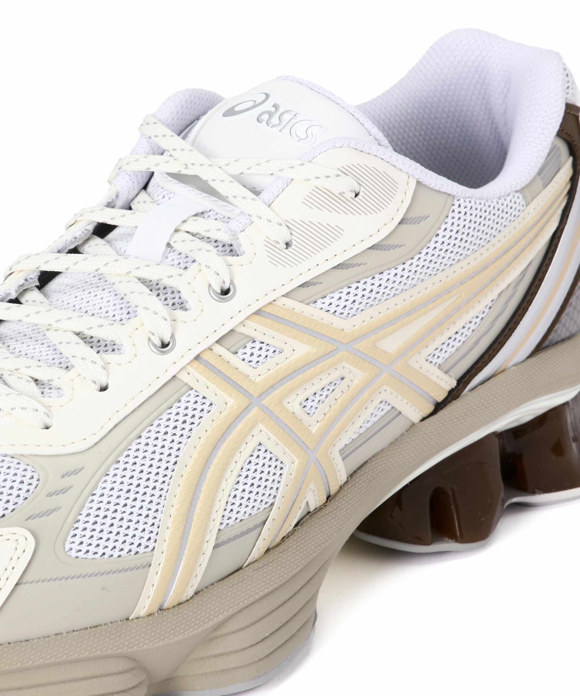 ASICS/アシックス/GEL-KINETIC FLUENT ホワイト