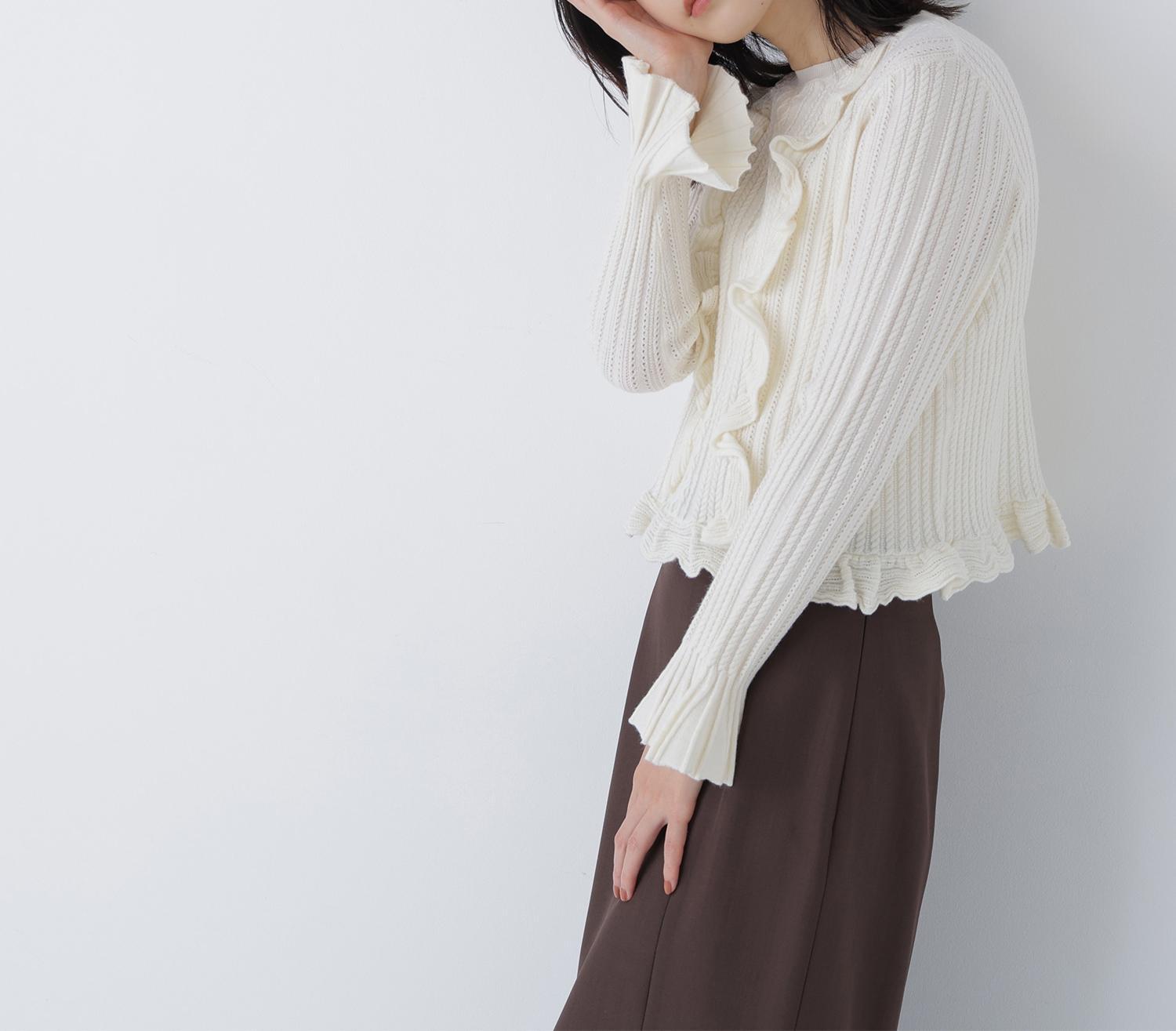 ミニケーブルフリルニット オフホワイト1