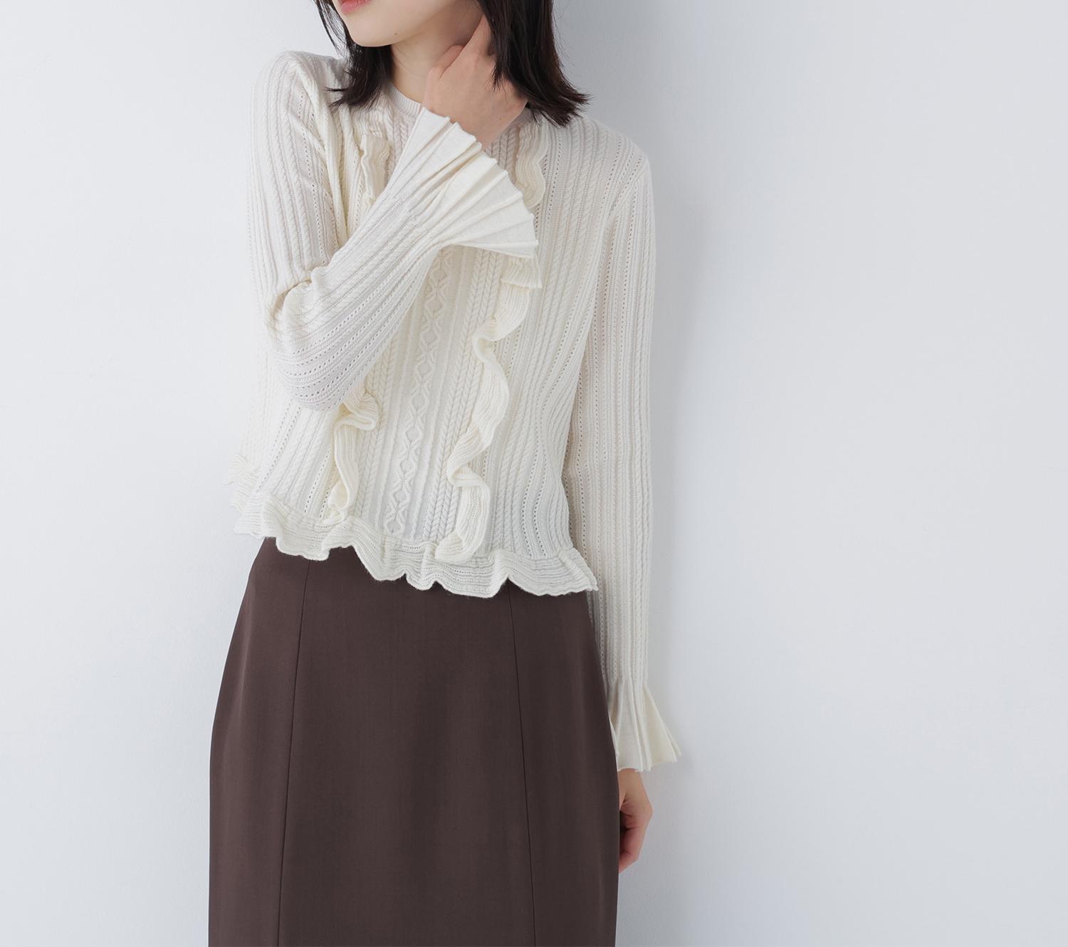 ミニケーブルフリルニット オフホワイト1