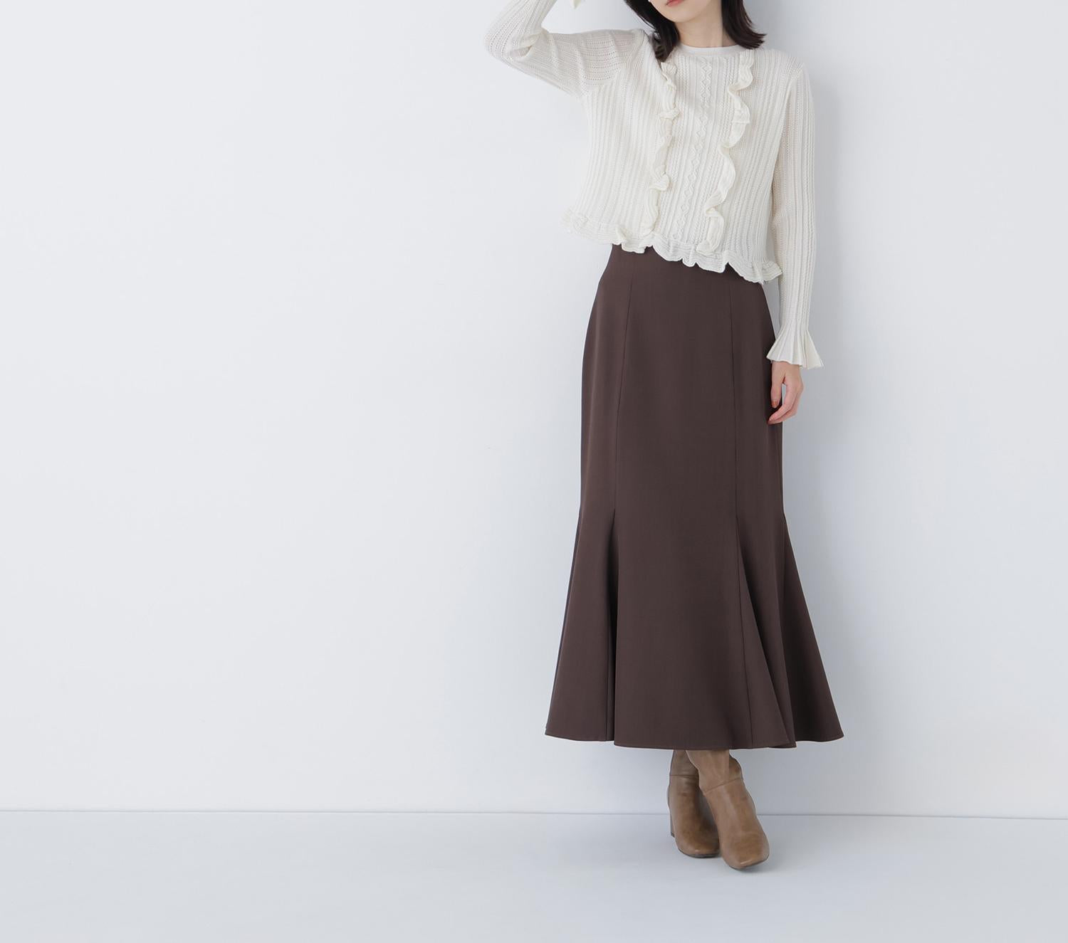 ミニケーブルフリルニット オフホワイト1