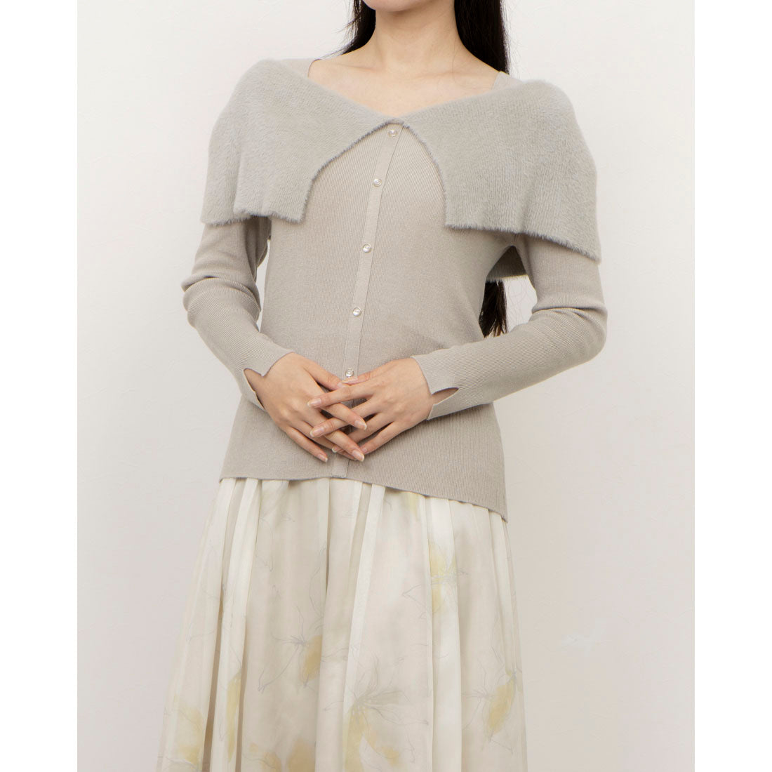 トゥエルブアジェンダ 12Twelve Agenda 前後2wayシャギーオフショルニット （グレージュ） グレージュ