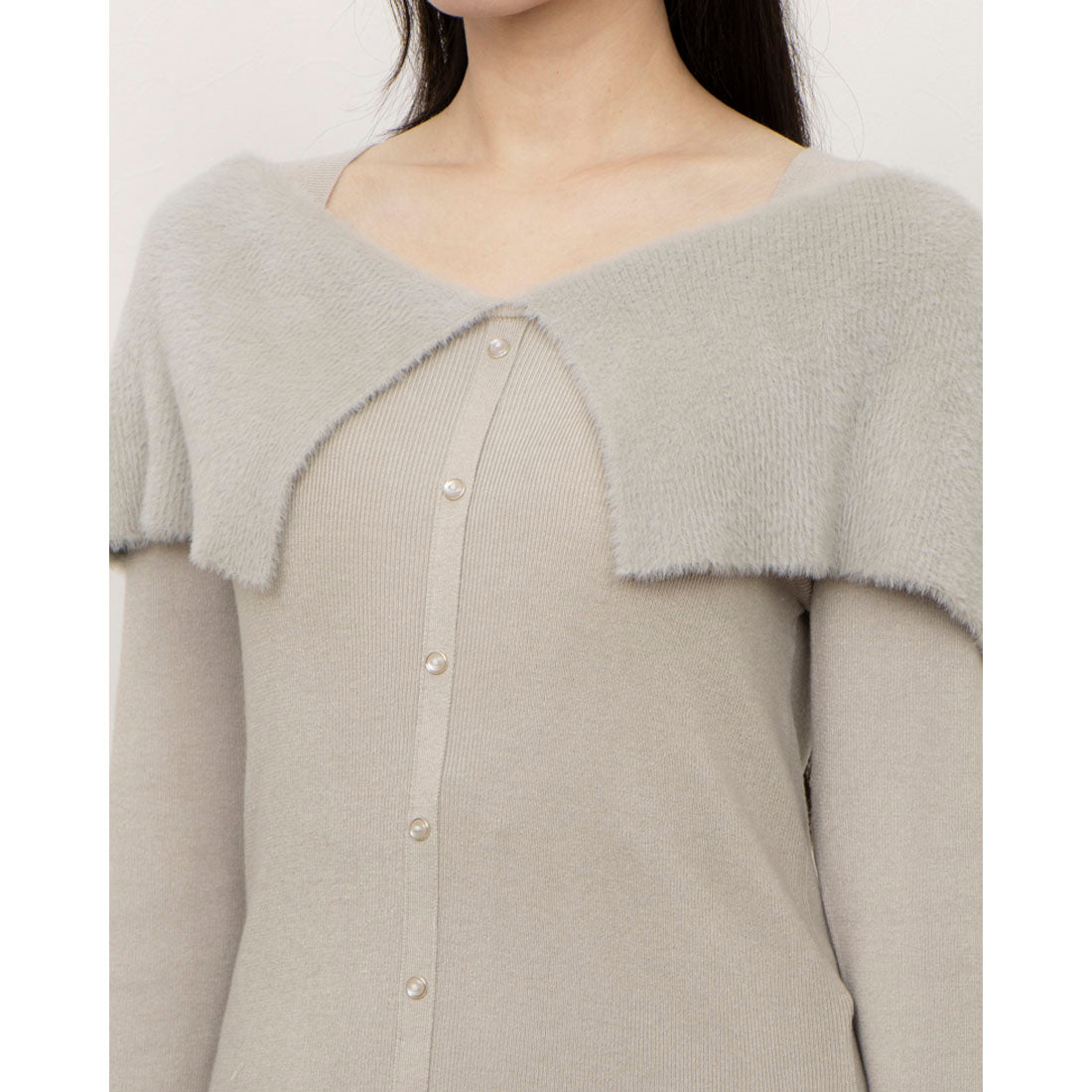 トゥエルブアジェンダ 12Twelve Agenda 前後2wayシャギーオフショルニット （グレージュ） グレージュ