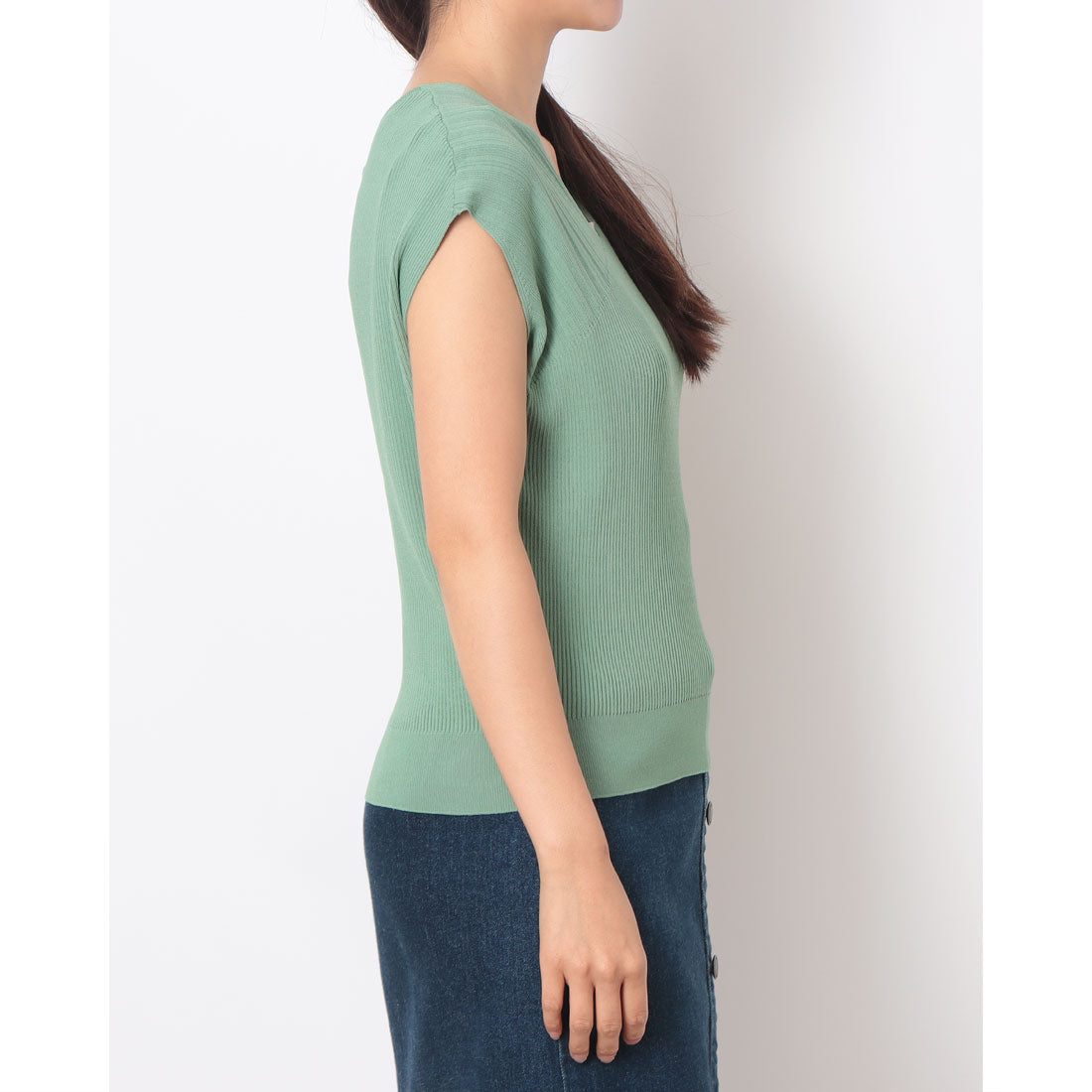 トゥエルブアジェンダ 12Twelve Agenda Vネックリブ切替ニットプルオーバー （グリーン） グリーン