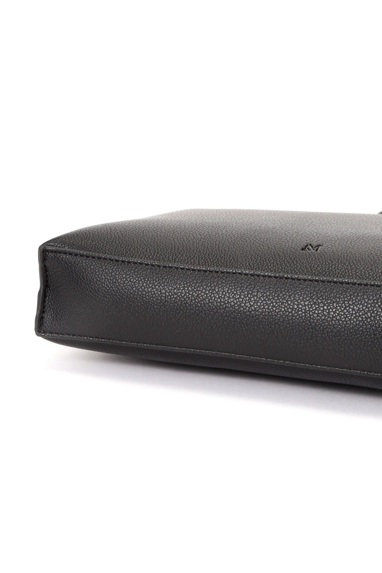 [店舗限定商品] バックルストラップトートバック ブラック