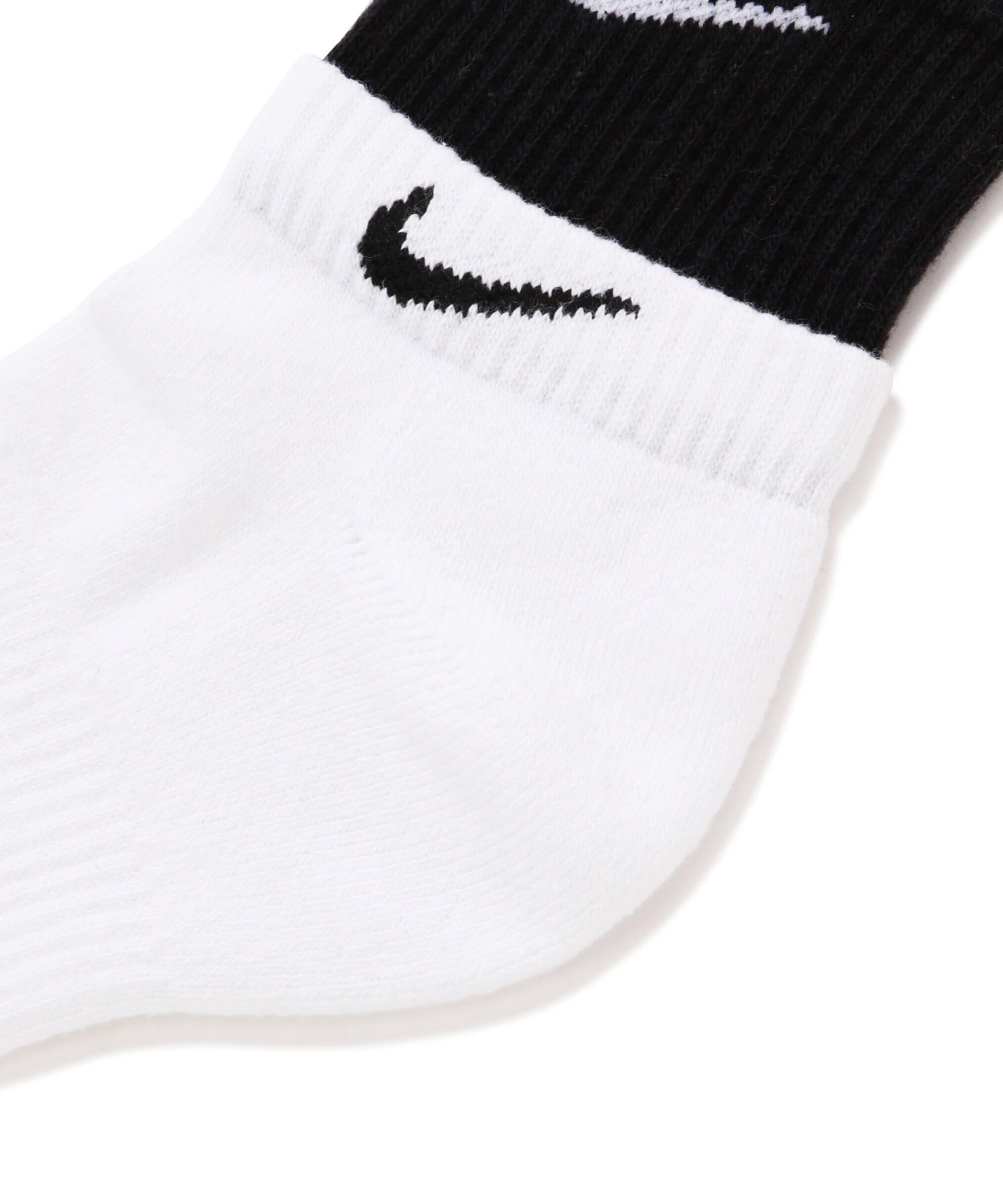 NIKE（ナイキエブリデイ プラス クッションド トレーニング アンクル ソックス ホワイト