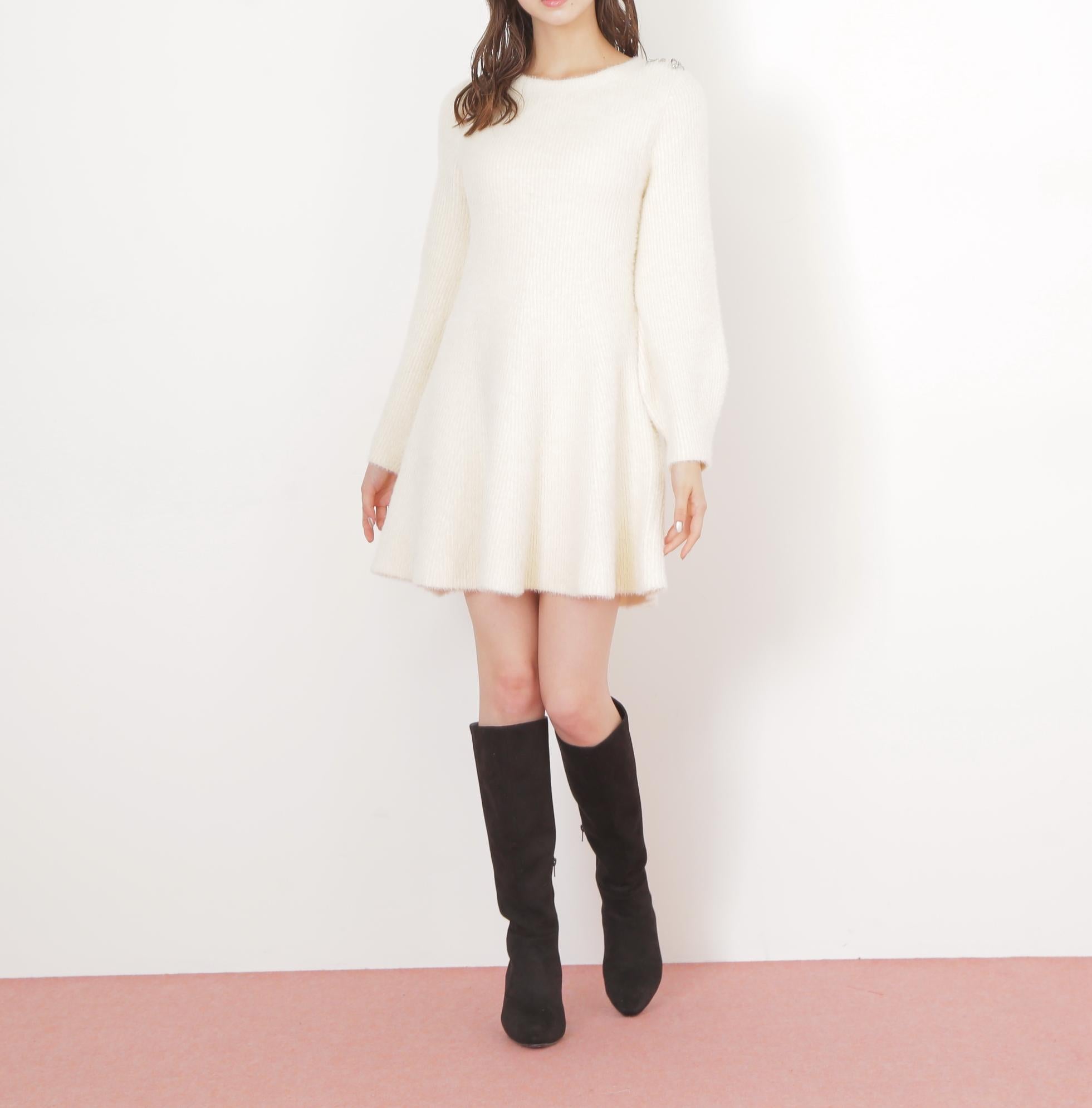 シャギーミニニットワンピース エクリュ