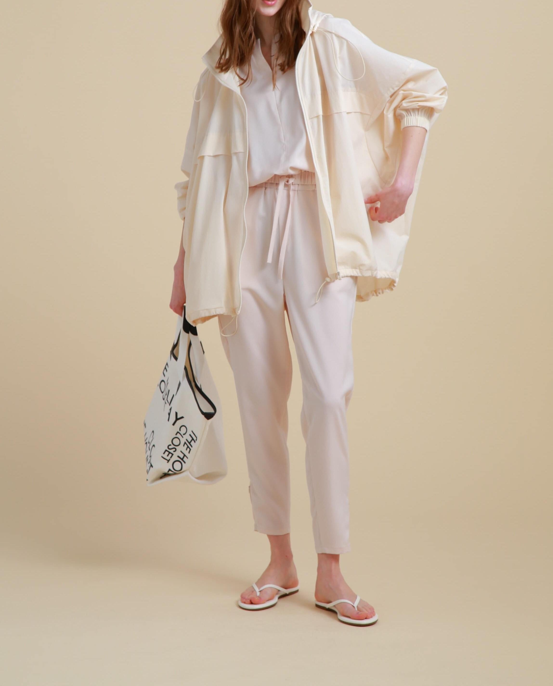 [THE HOLIDAY CLOSET]ドルマンフードコート エクリュ1