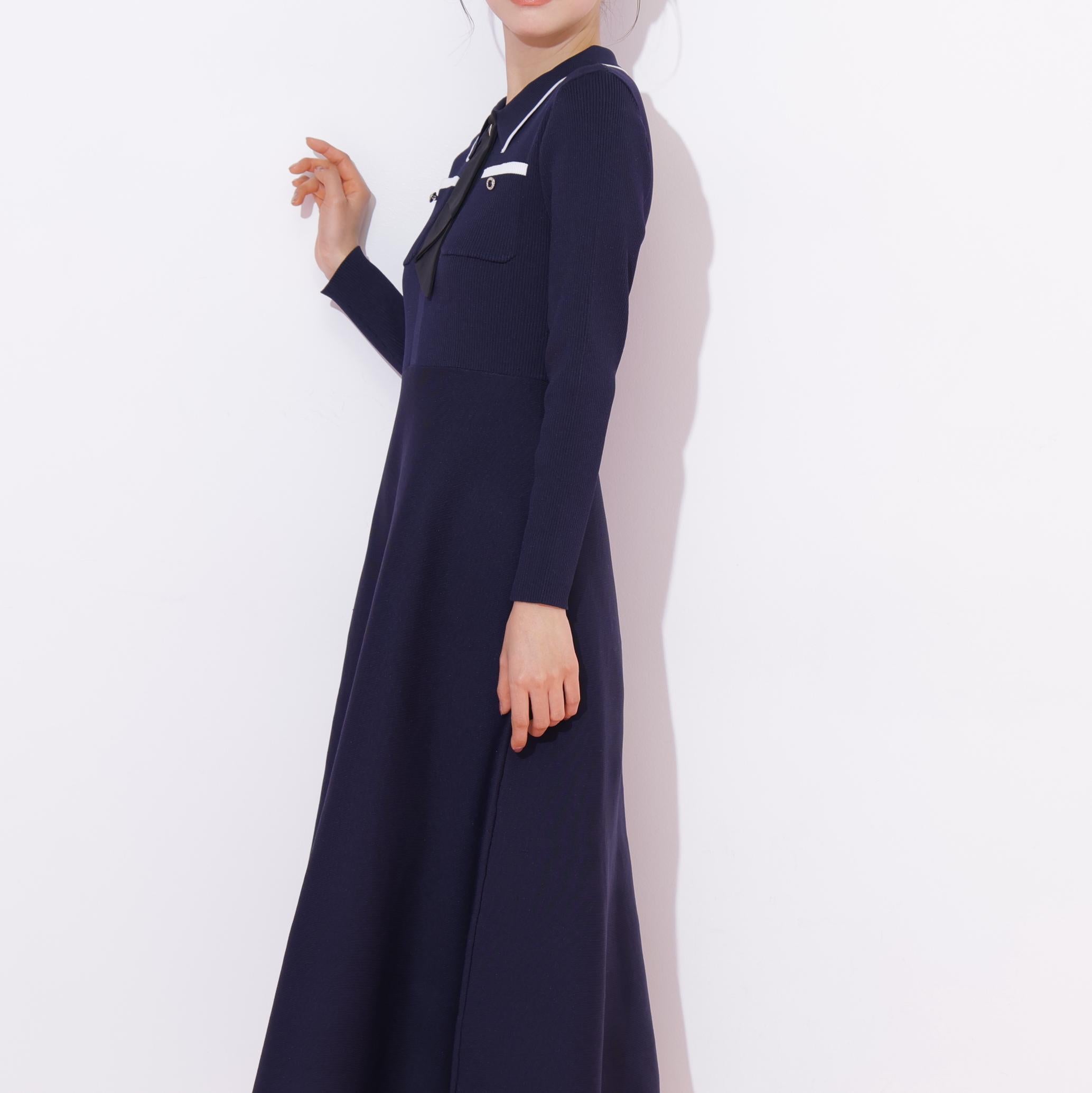 タイ付きニットワンピース ネイビー