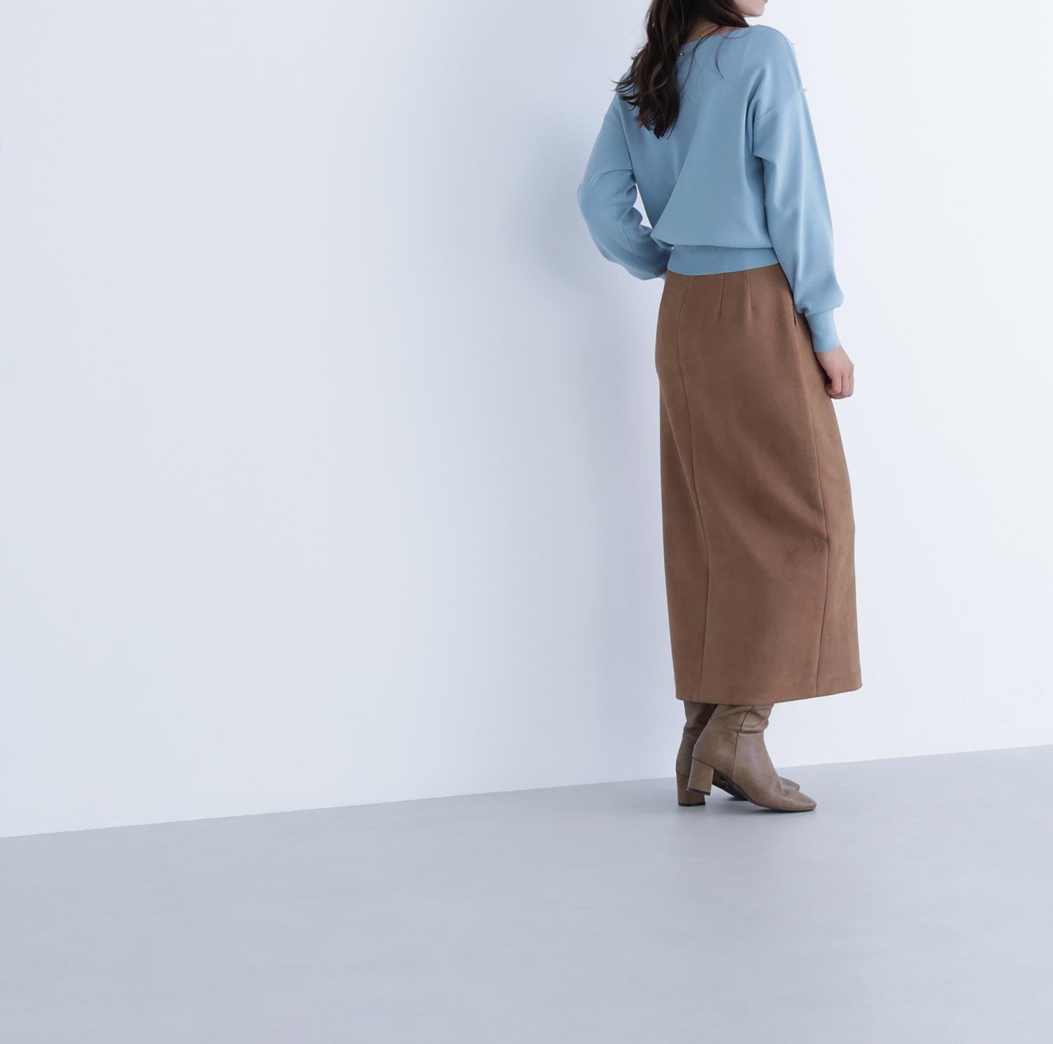 総針ベーシックシリーズ ニュアンスVネックニット レトロブルー