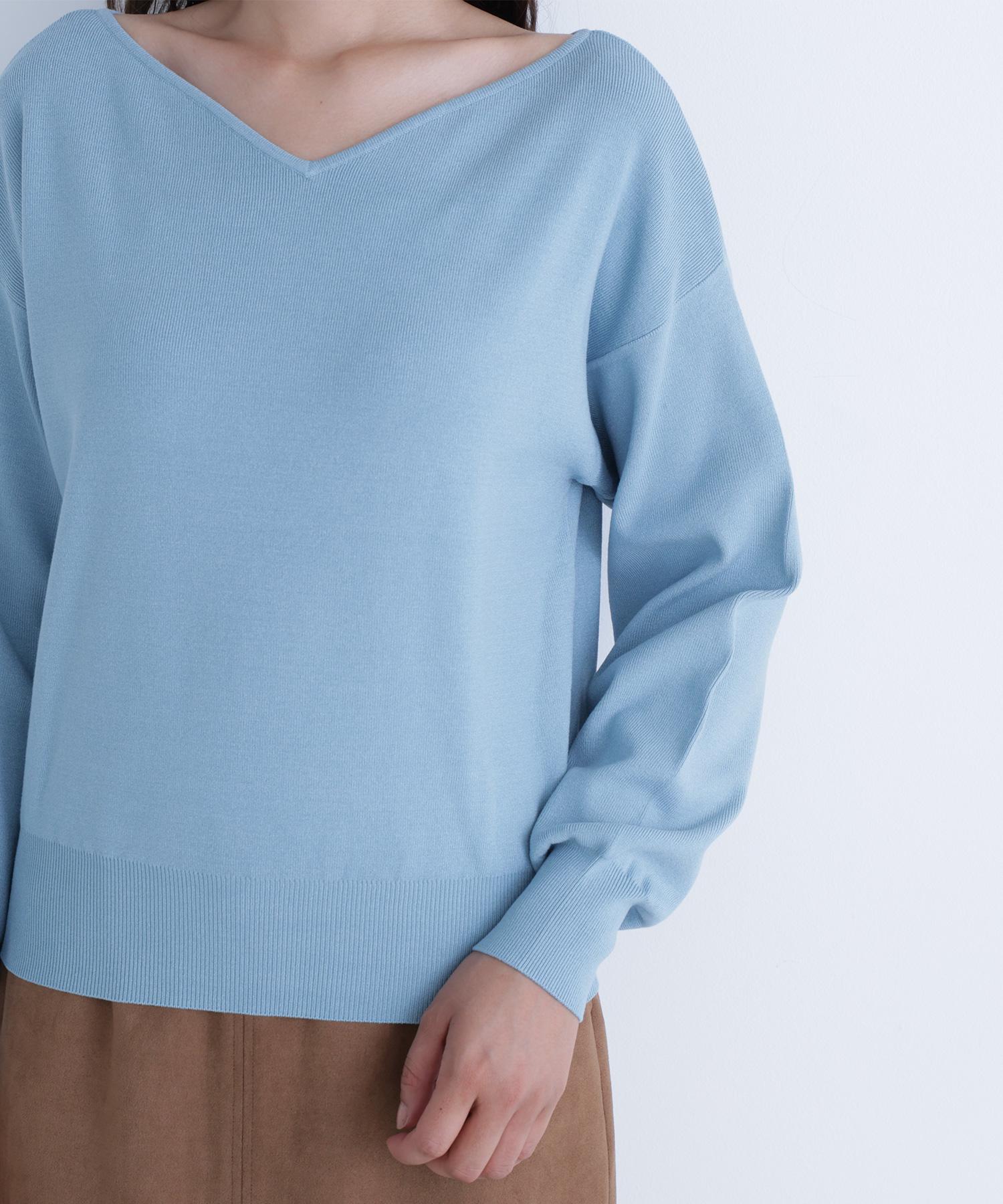 総針ベーシックシリーズ ニュアンスVネックニット レトロブルー
