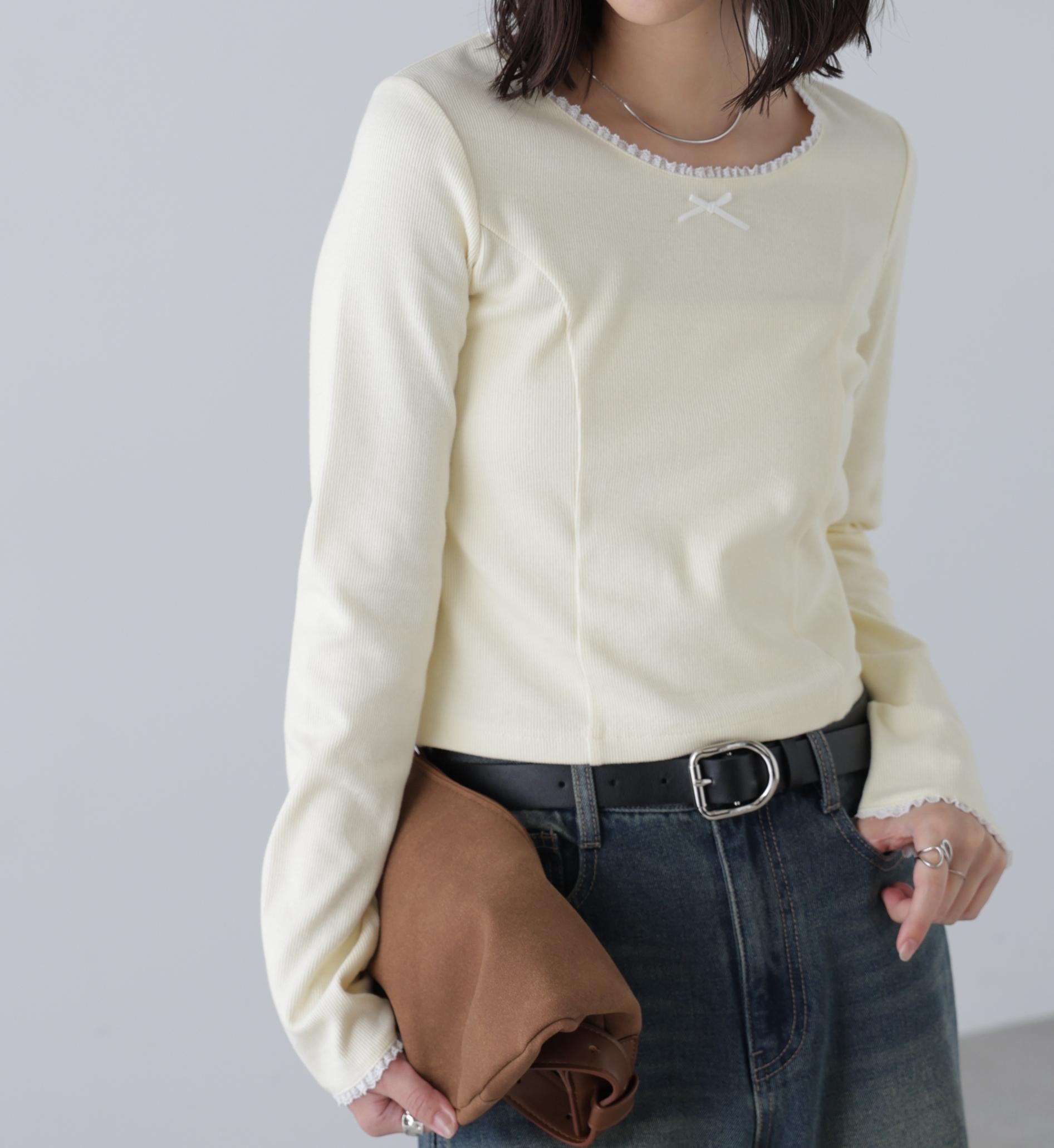 コンパクトフリルカットソー オフ