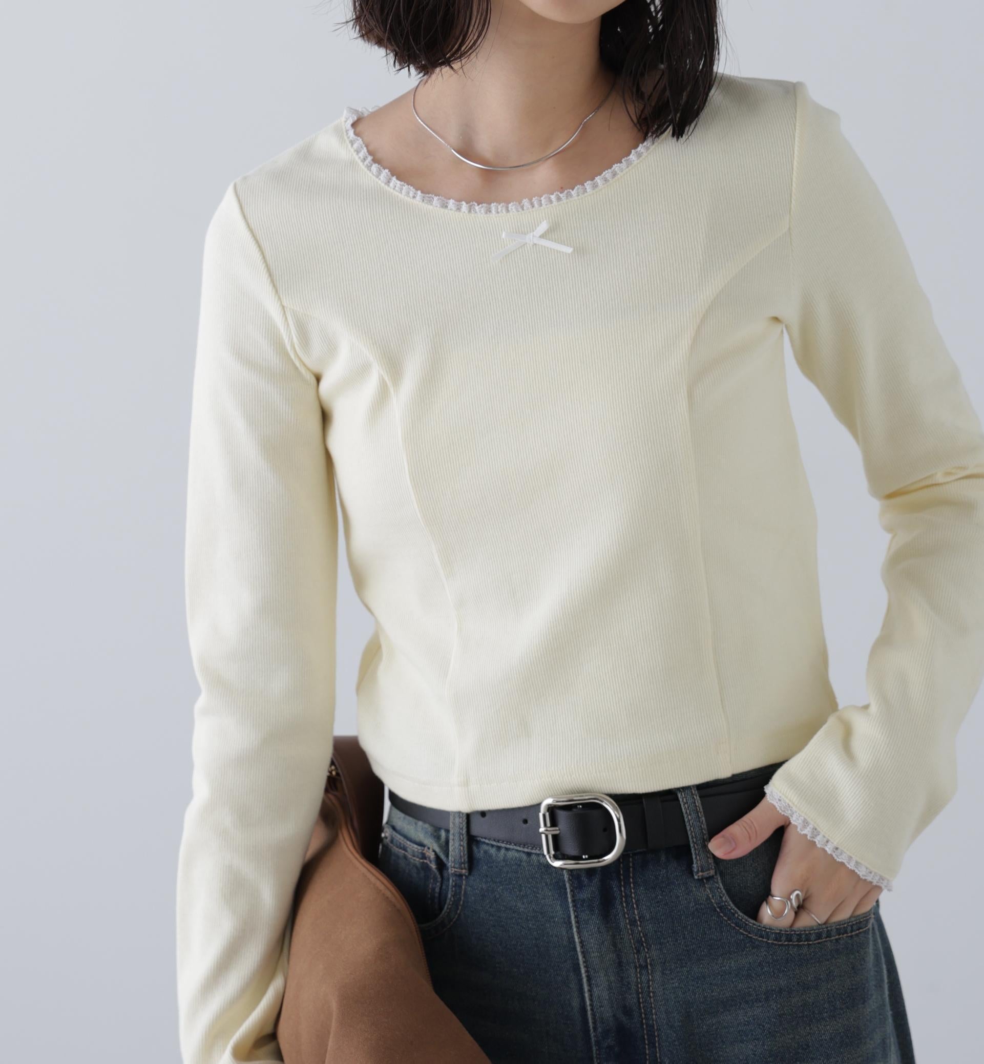 コンパクトフリルカットソー オフ