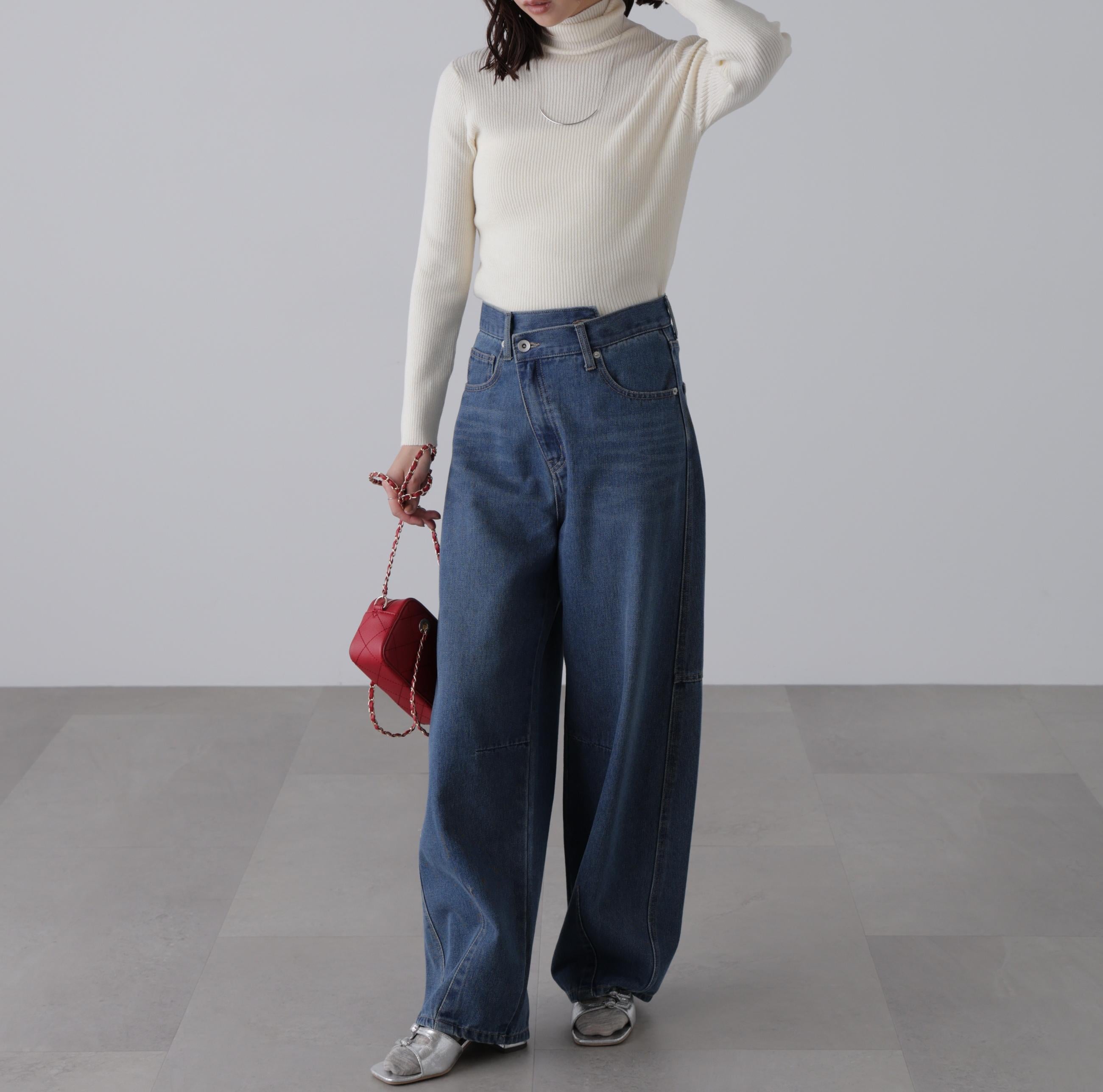 タートルネックリブニット ホワイト