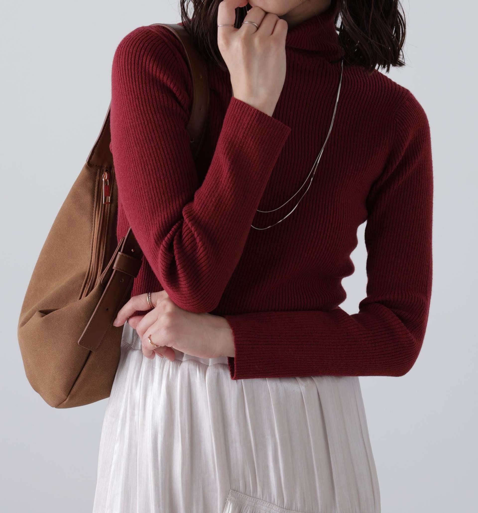 タートルネックリブニット ボルドー