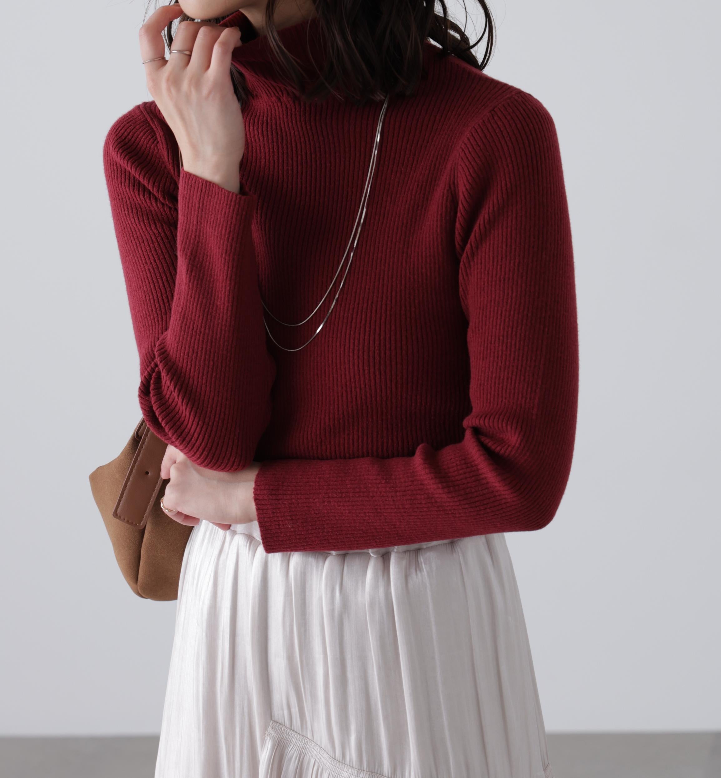 タートルネックリブニット ボルドー
