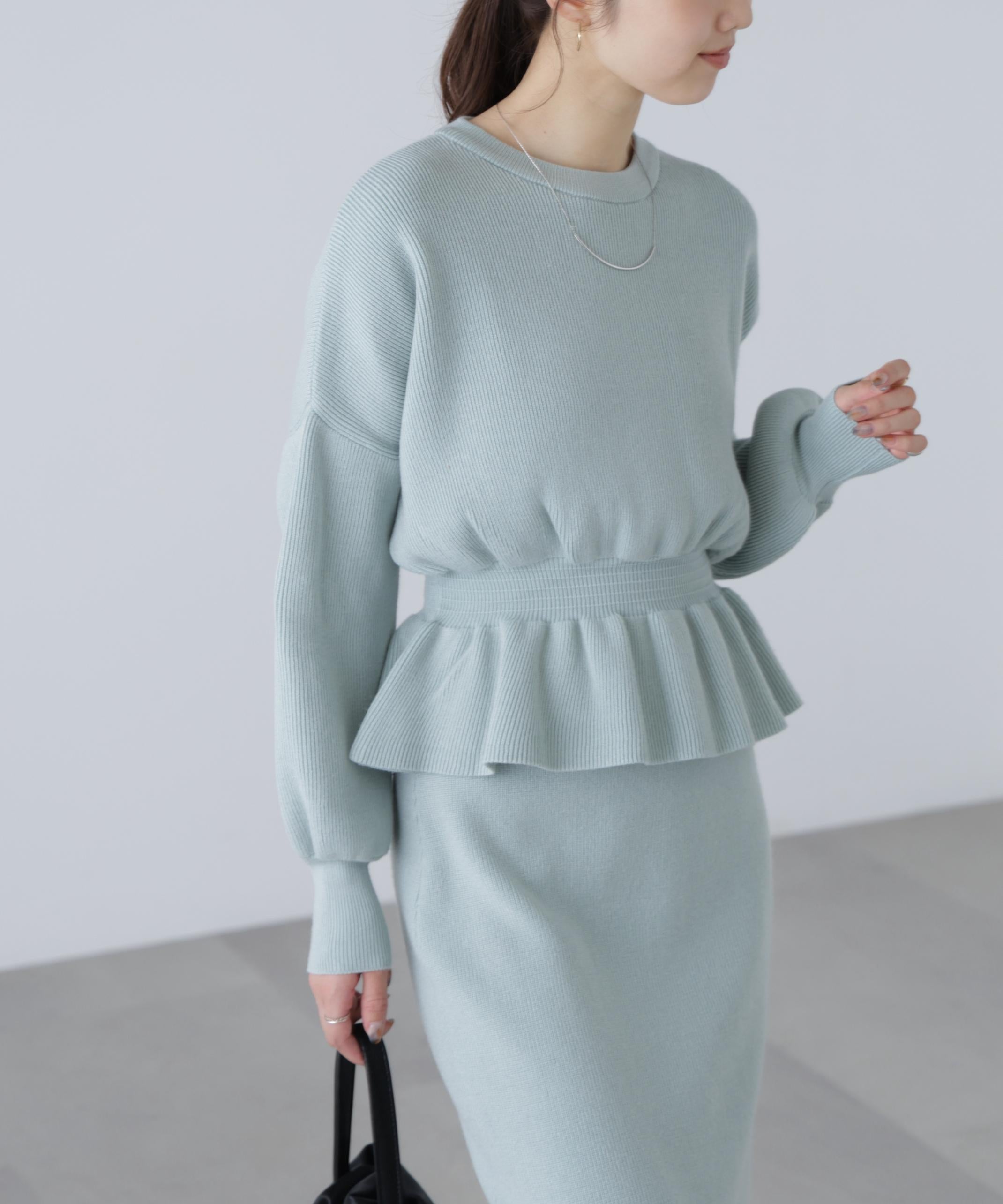 ペプラムニットセットアップ ライトブルー