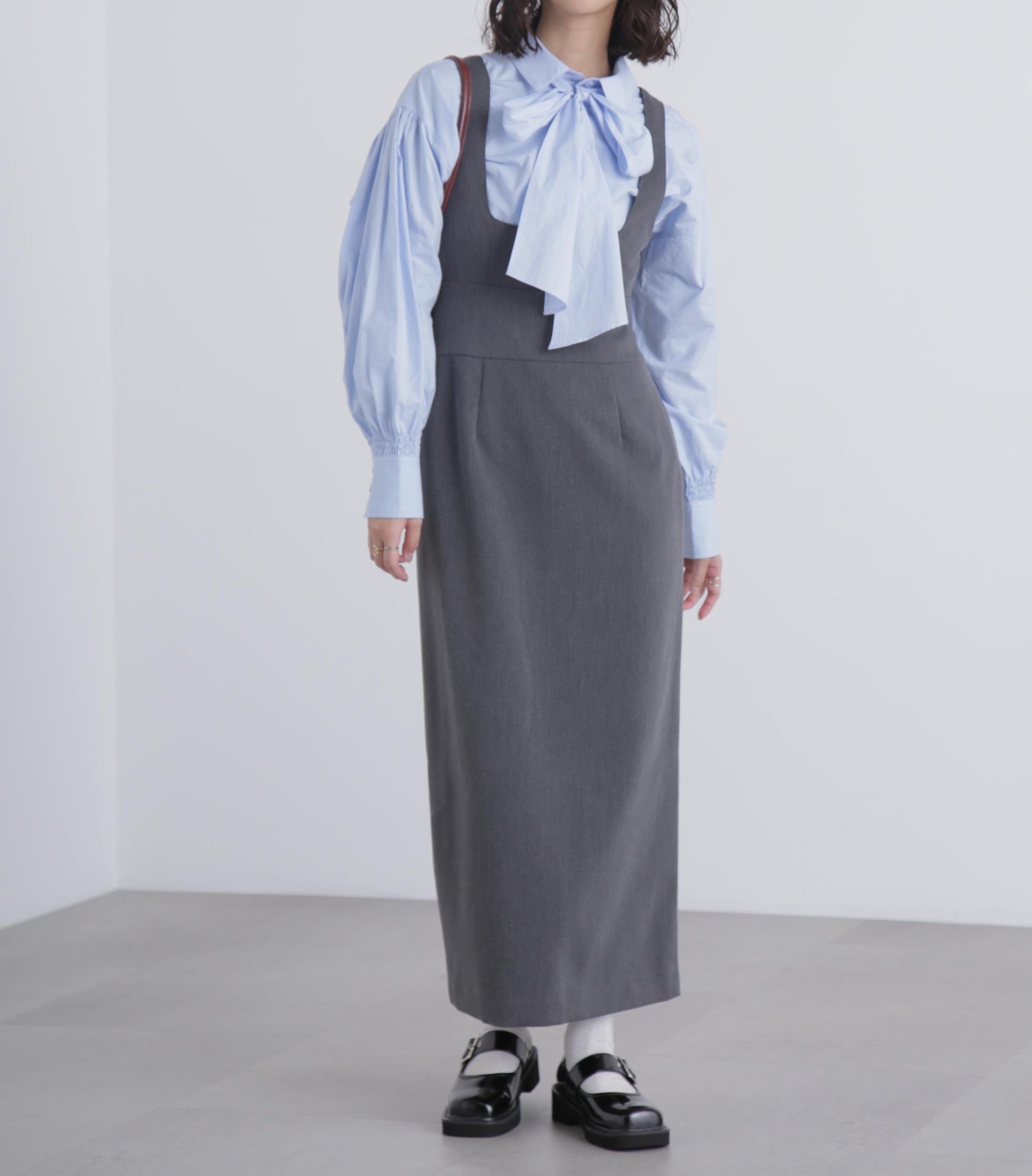 スクープネックマキシジャンパースカート グレー
