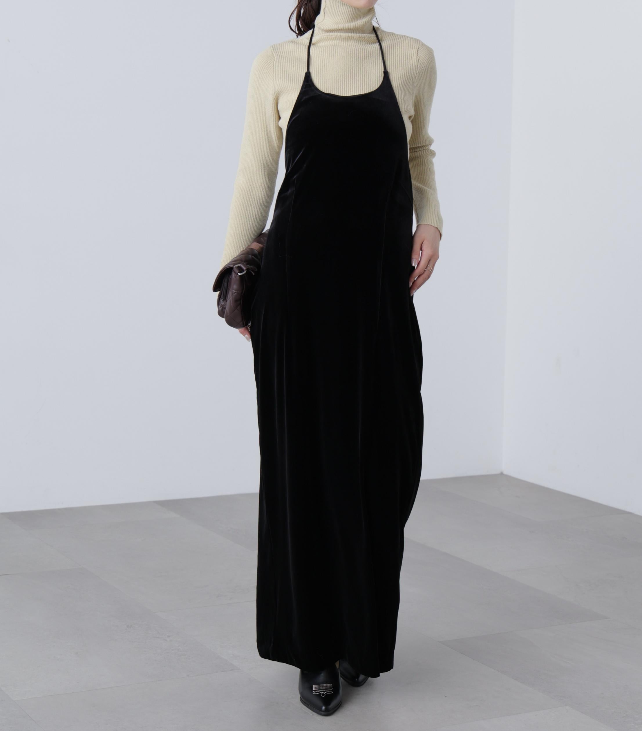 ホルターネックベロアキャミワンピース ブラック