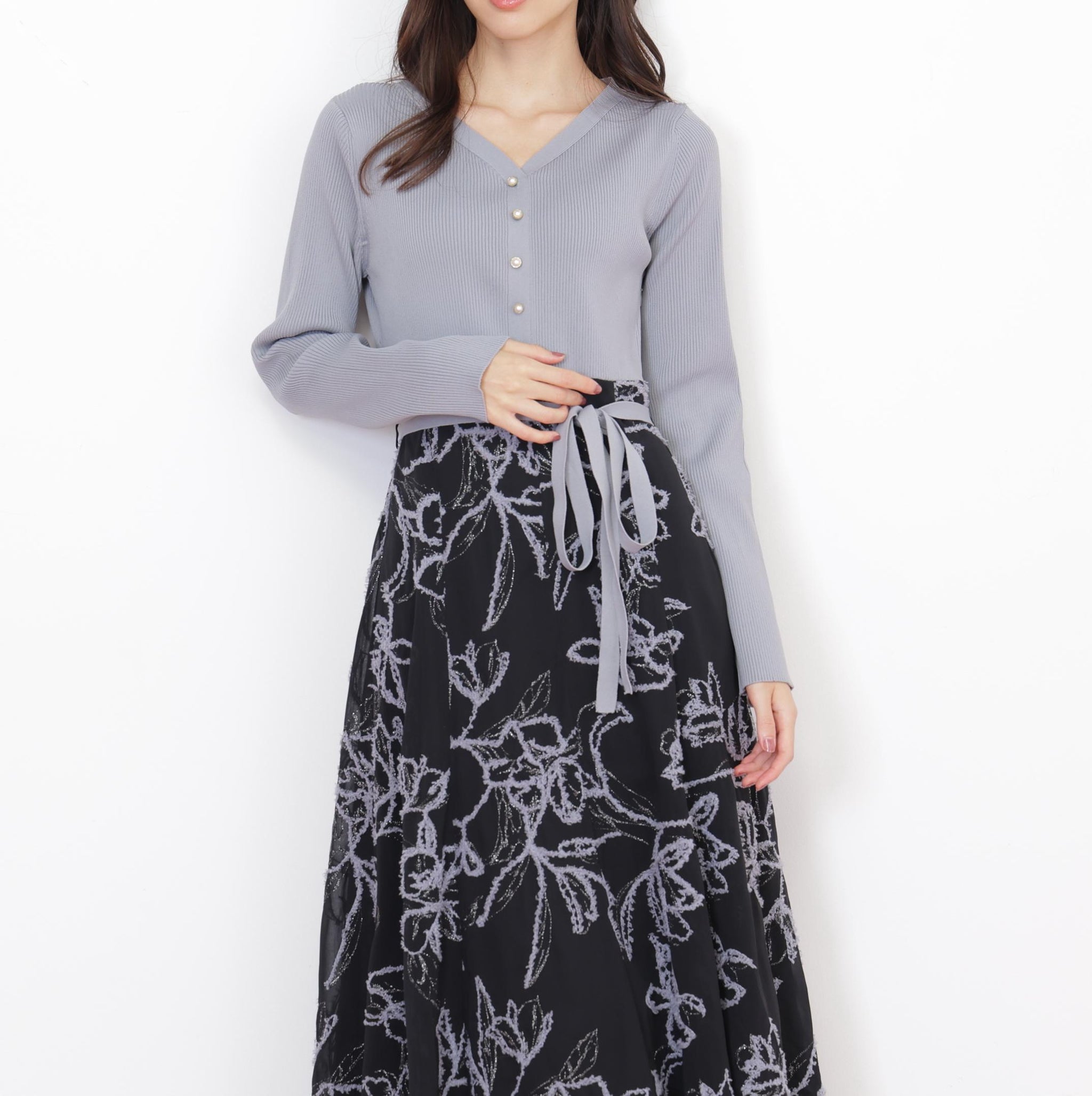 モール刺繍ドッキングニットワンピース ブルー