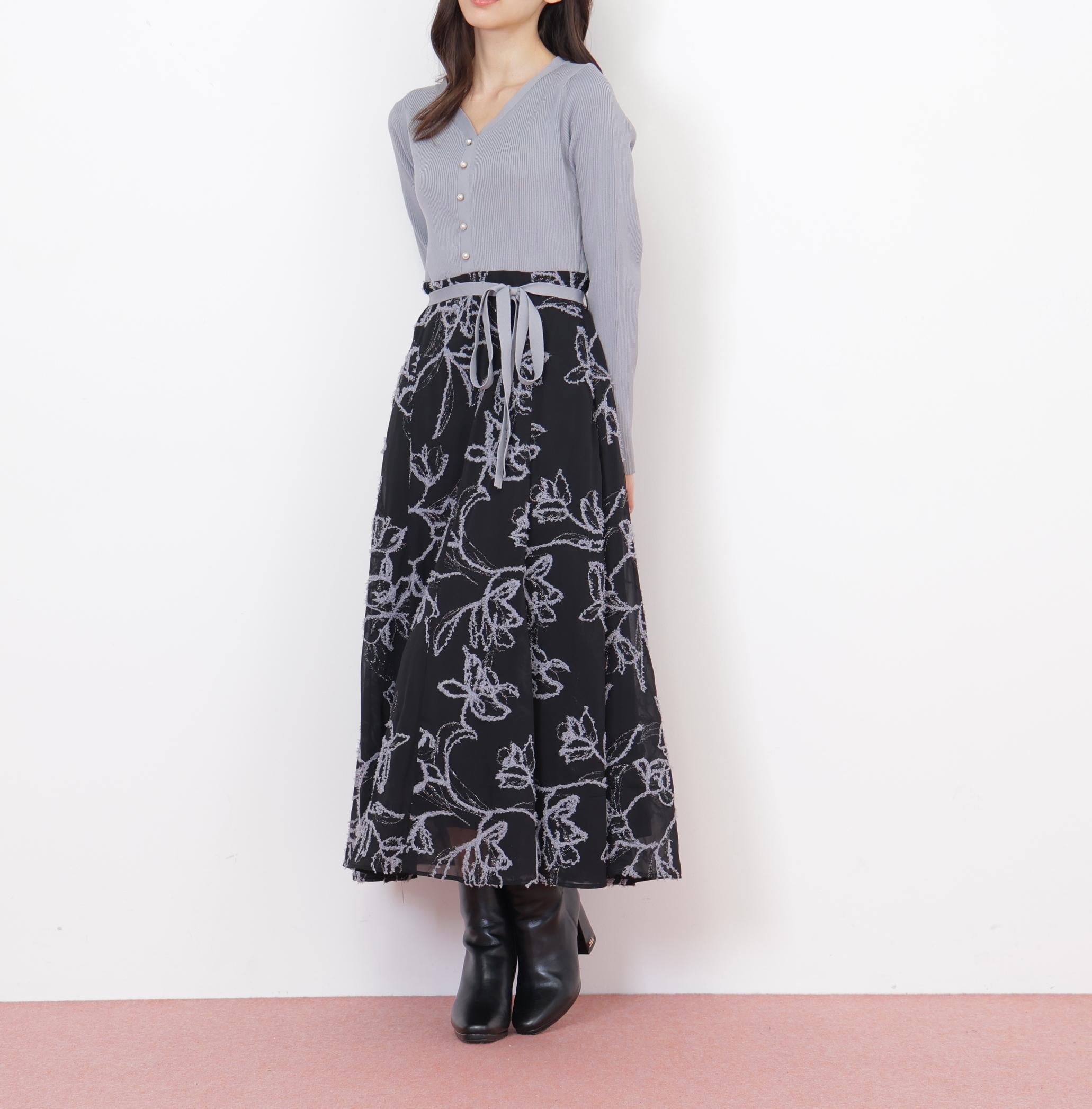 モール刺繍ドッキングニットワンピース ブルー