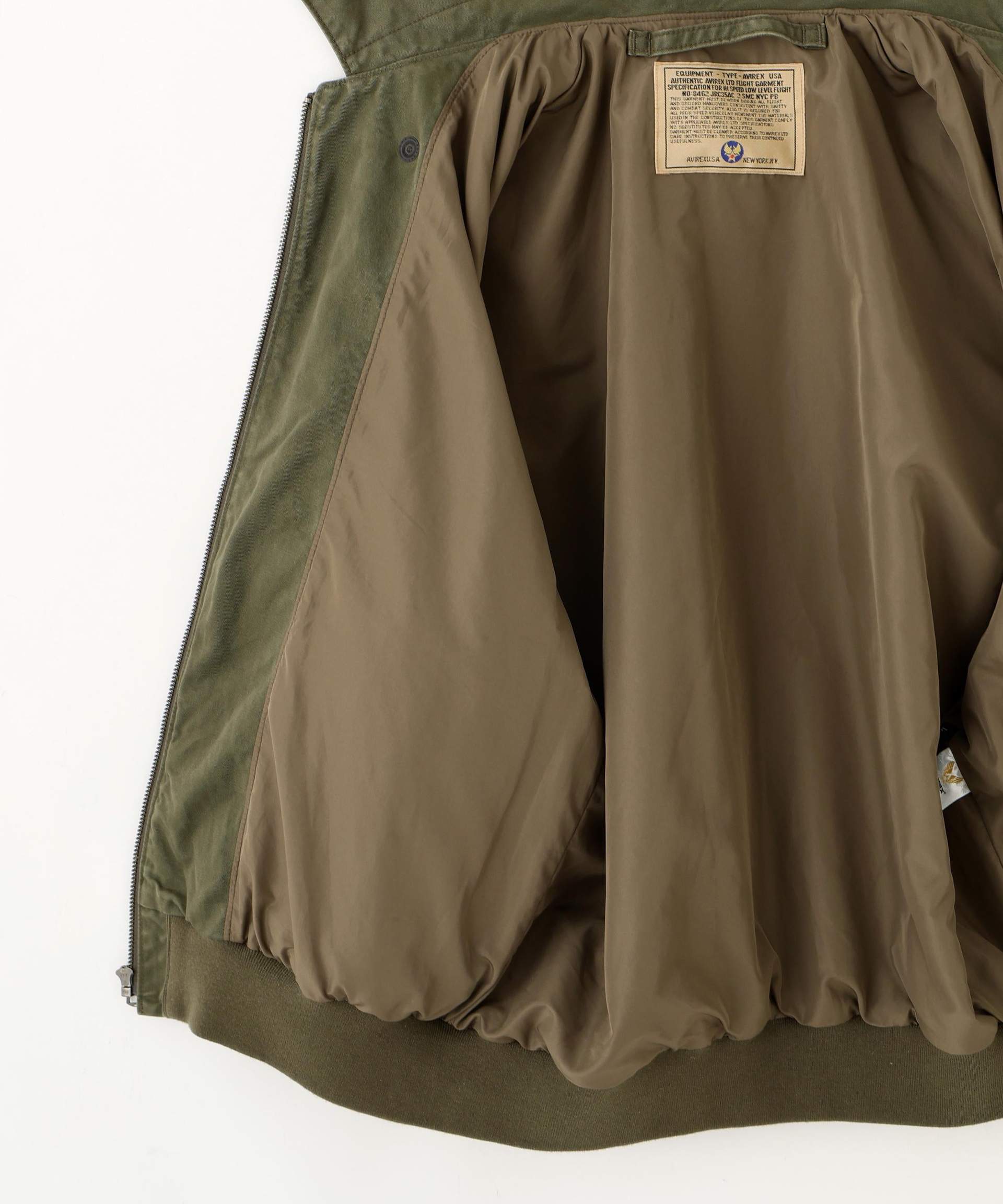 《AVIREX × PEANUTS》COTTON A-2 ”FLYING ACE” オリーブ