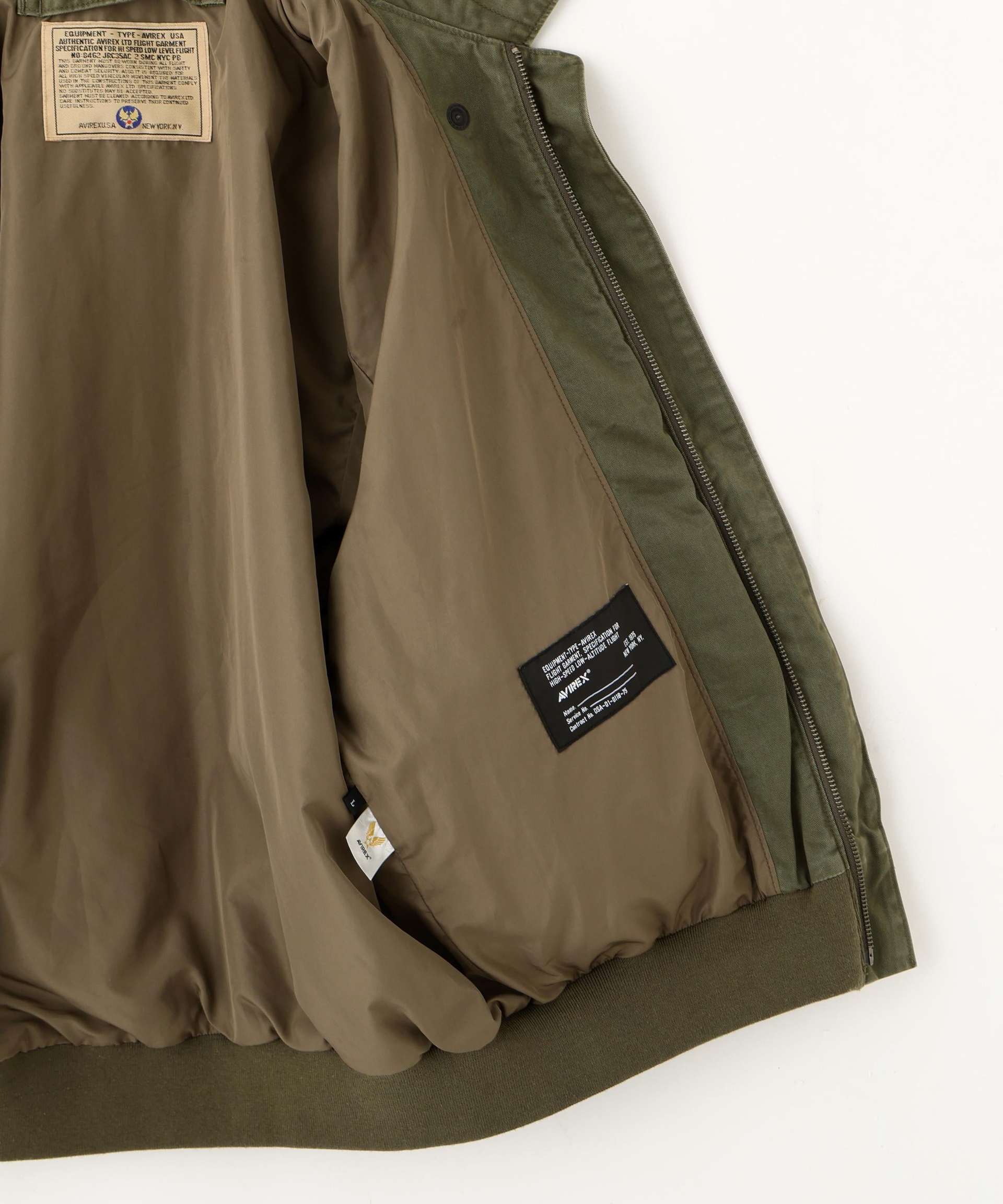 AVIREX × PEANUTS COTTON A-2 