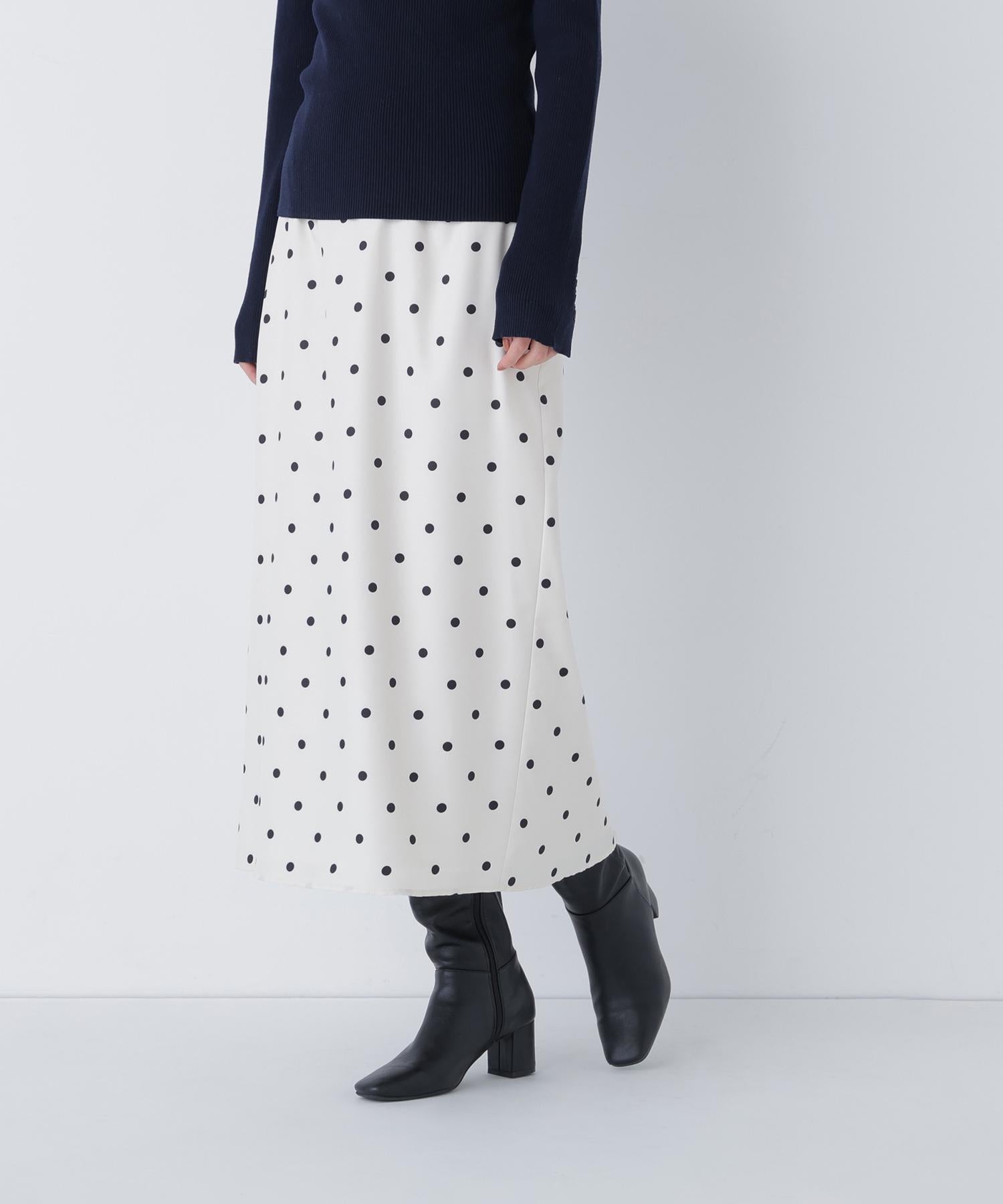 ドットサテンタイトスカート オフホワイトベース2