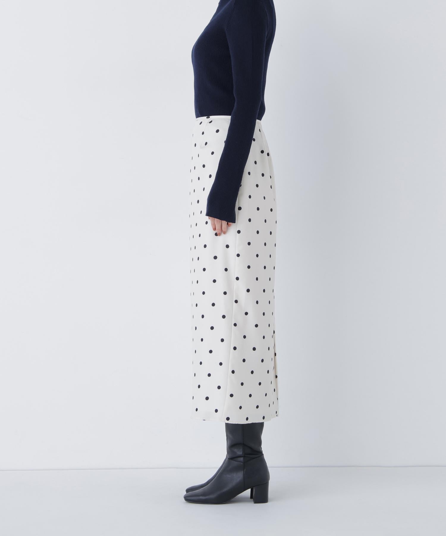 ドットサテンタイトスカート オフホワイトベース2