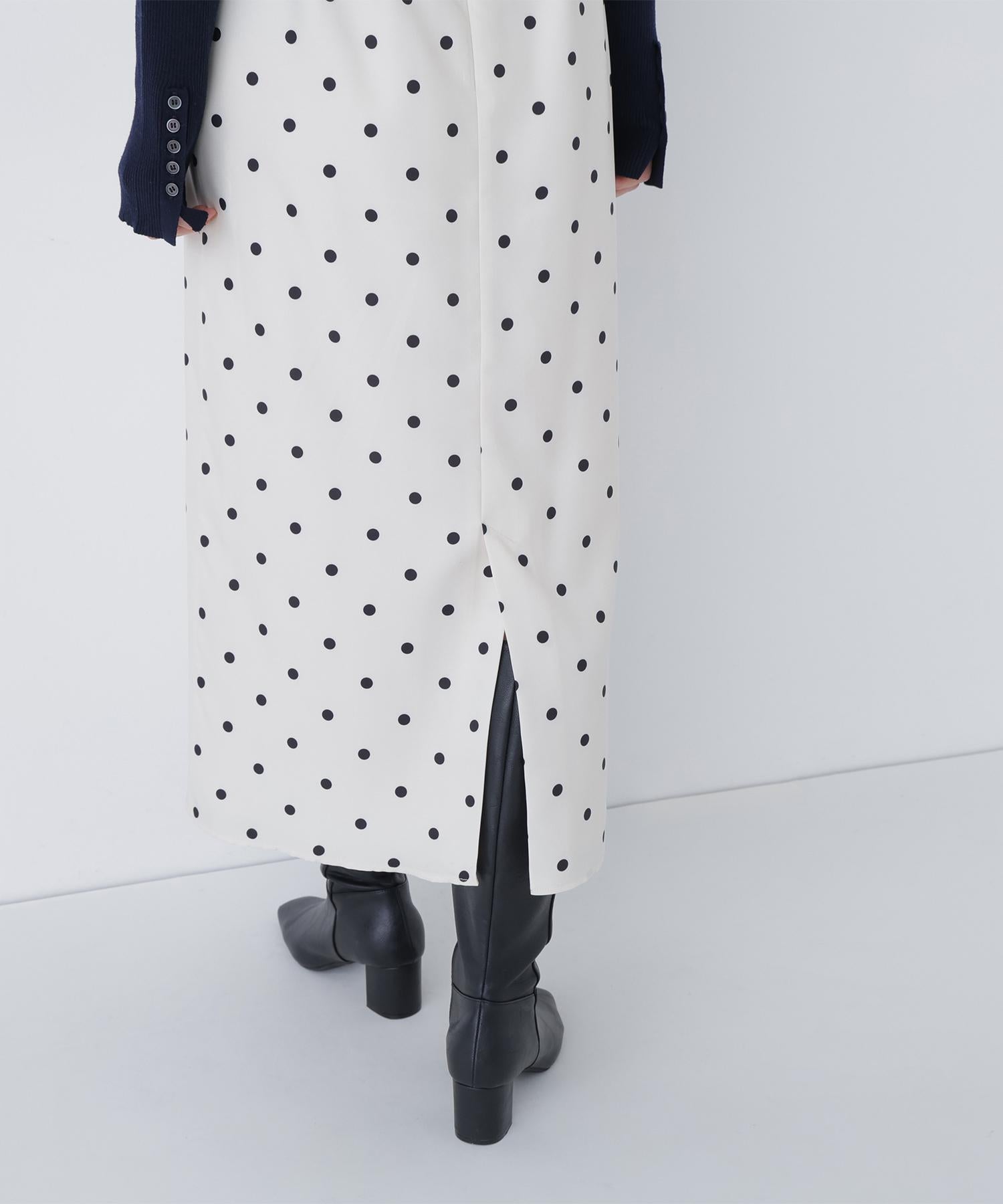 ドットサテンタイトスカート オフホワイトベース2