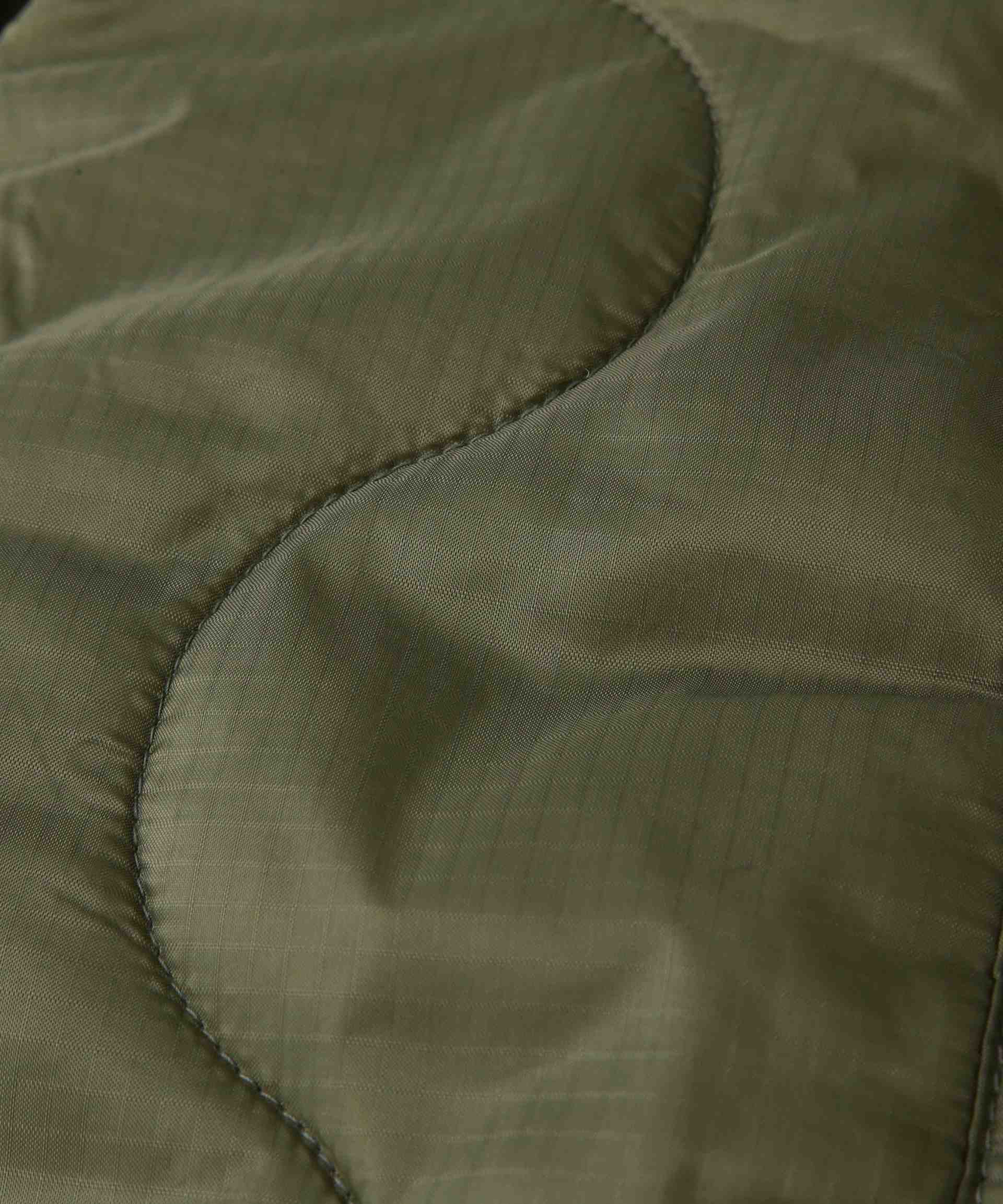QILTING LINE> JACKET オリーブ