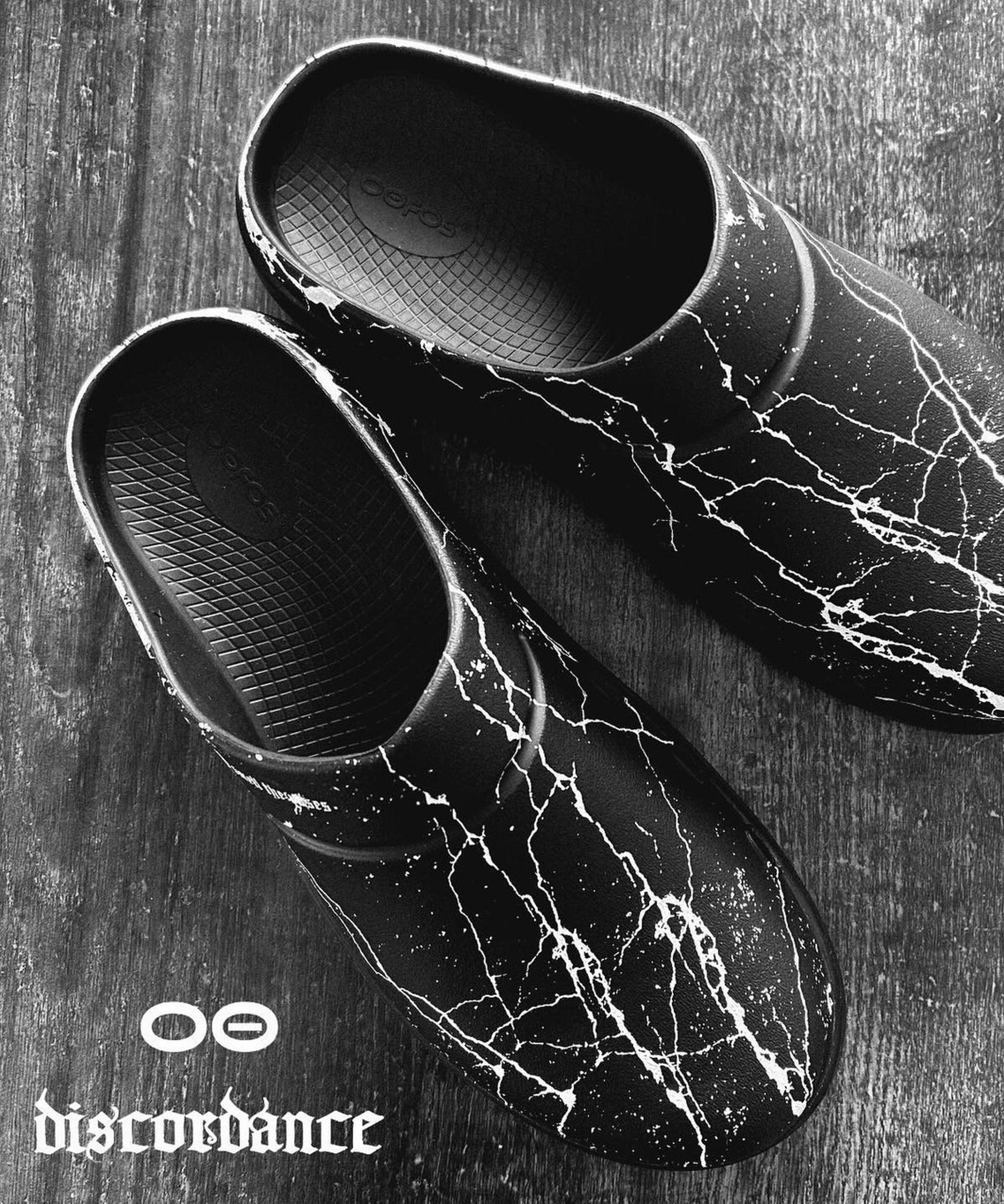OOFOS x Childen of the discodance / x OOcloog ブラック
