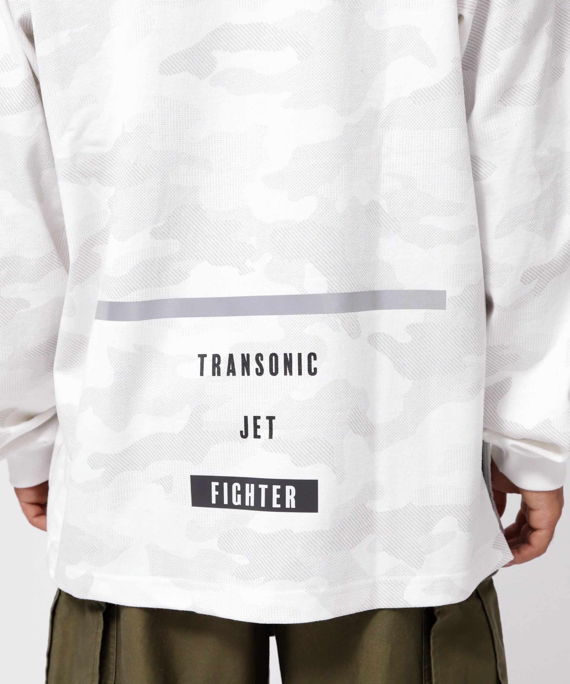 SIDE ZIP STENCIL T-SHI>T "HAT IN THE >ING" / サイドジップ ステンシル 長袖Tシャツ "ハット  ホワイトカモ34