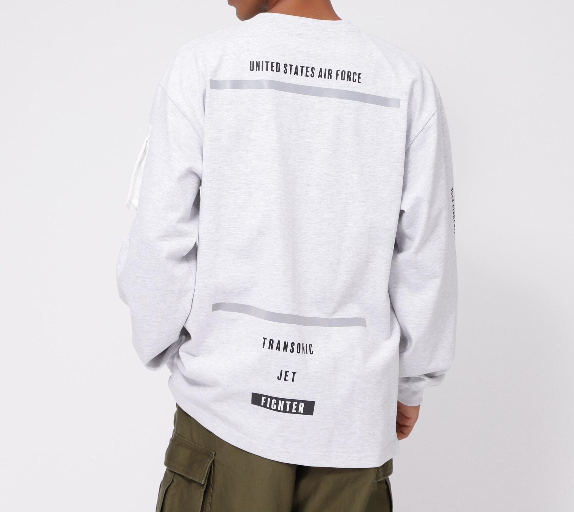 SIDE ZIP STENCIL T-SHI>T "HAT IN THE >ING" / サイドジップ ステンシル 長袖Tシャツ "ハット  ホワイトカモ34