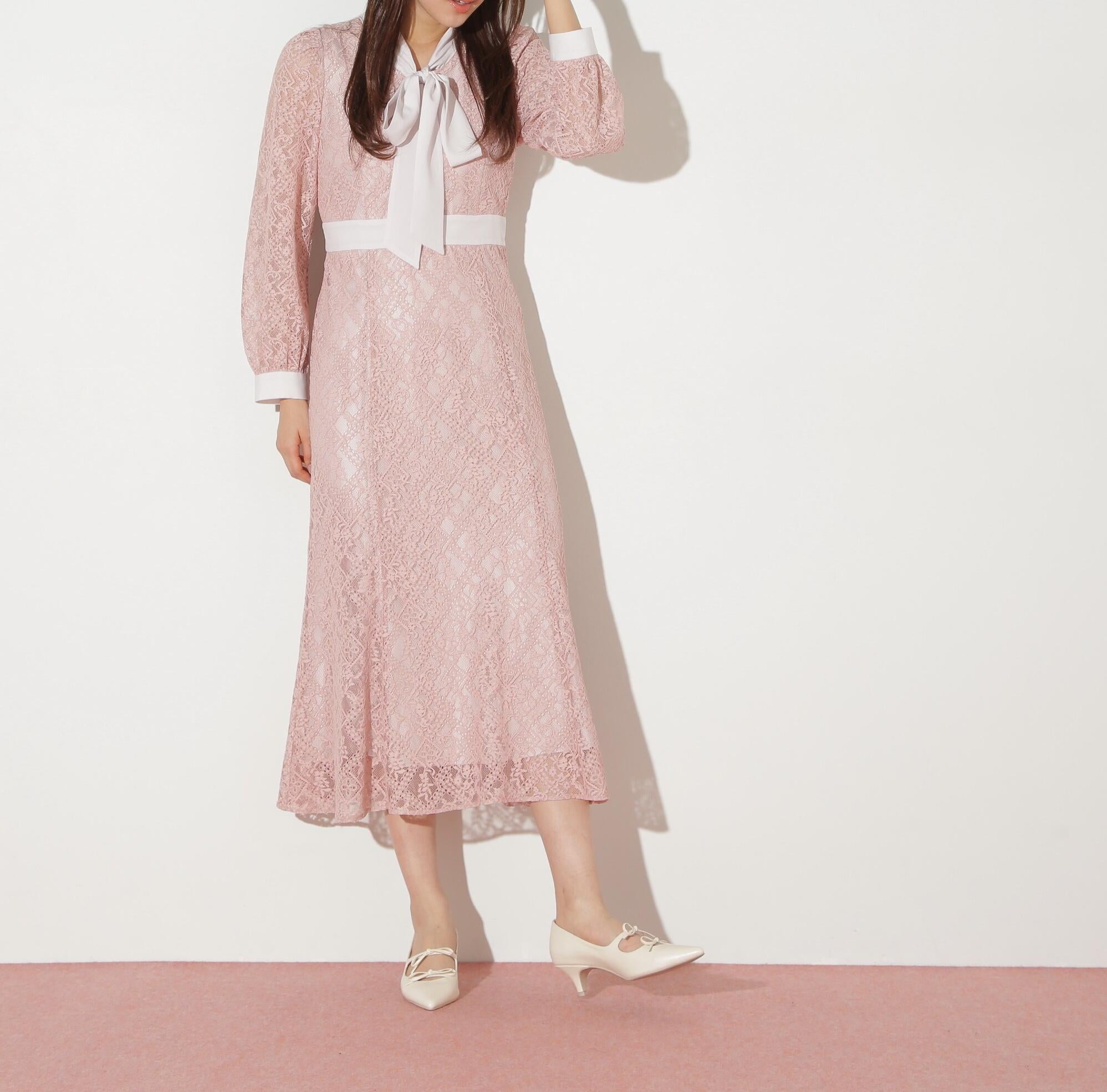 ボウタイレースワンピース ピンク