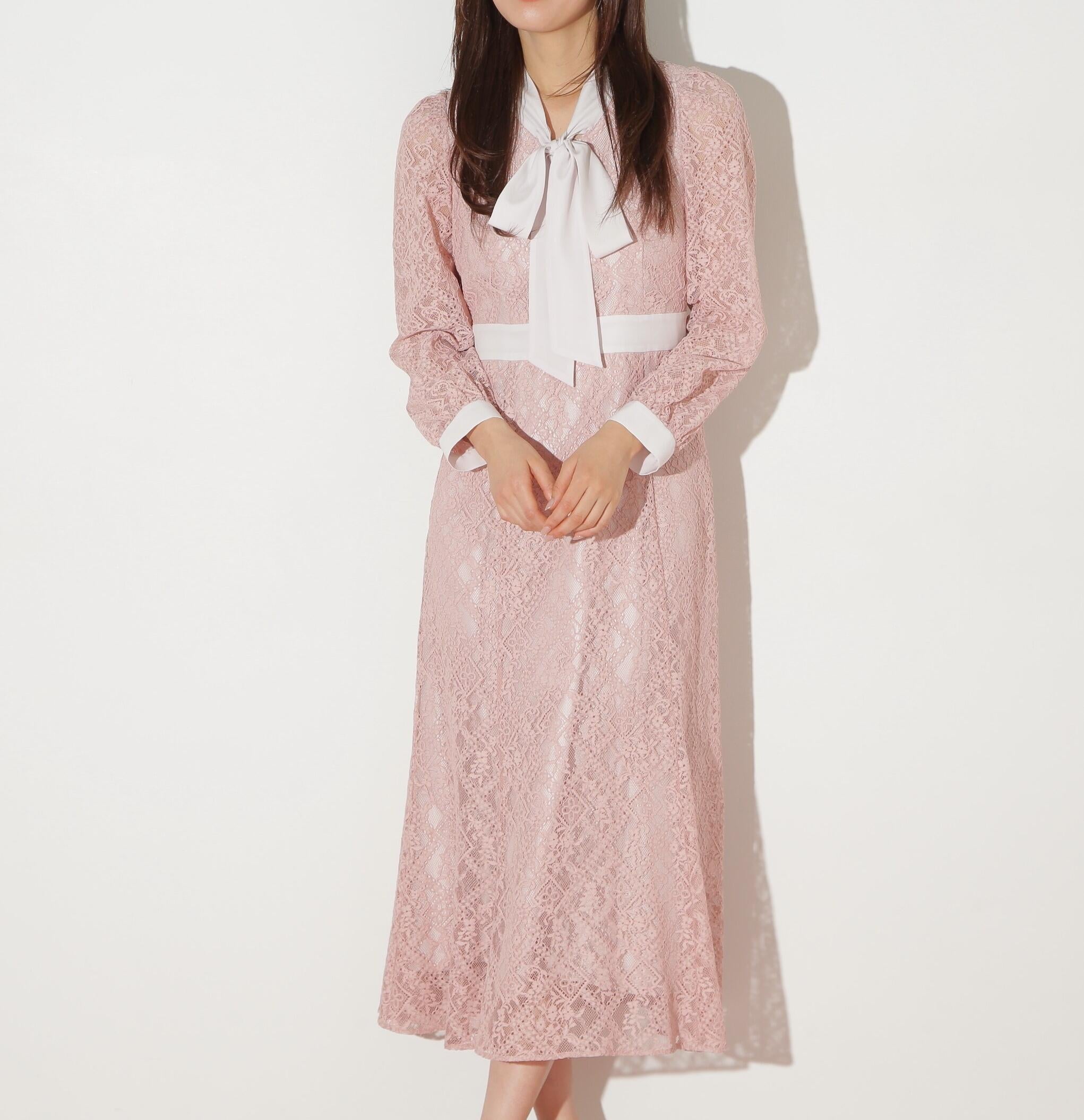 ボウタイレースワンピース ピンク