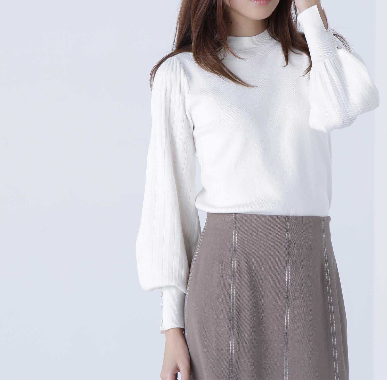 プリーツスリーブニット オフホワイト1