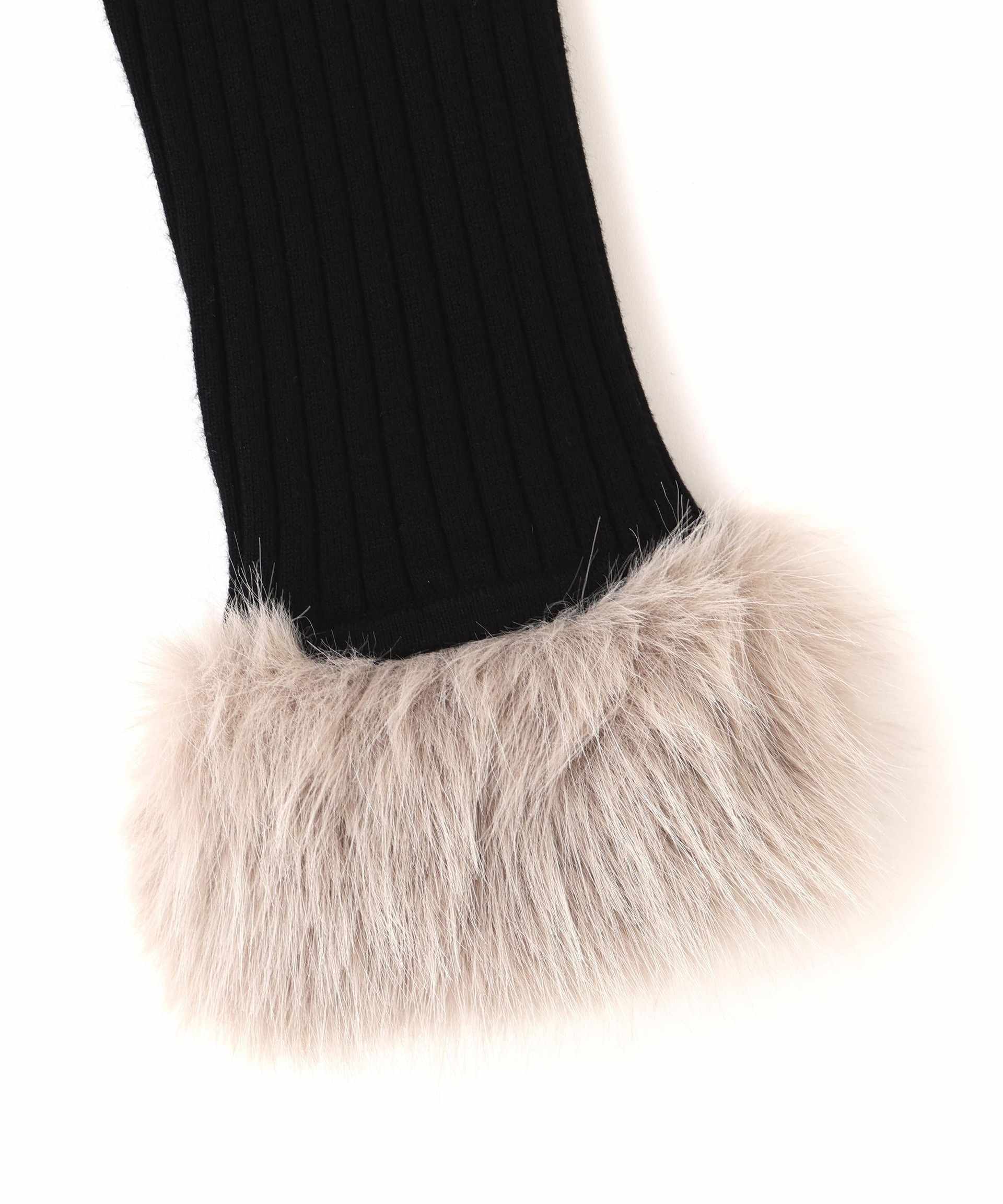 袖フェイクファーカーデトップス ブラック