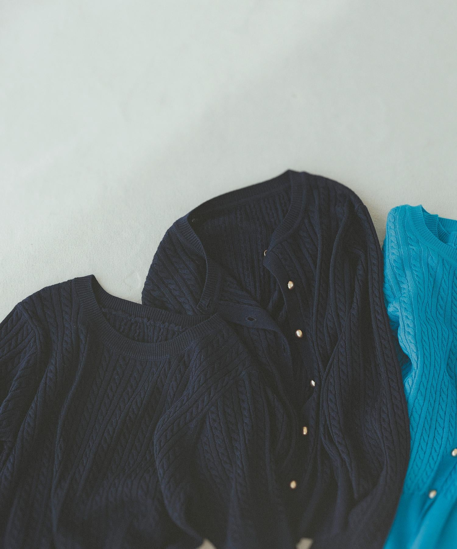 ＜CLASSY.12月号 お仕事名品Award 2025＞「トップス賞」3シーズン無敵アンサンブル ネイビー